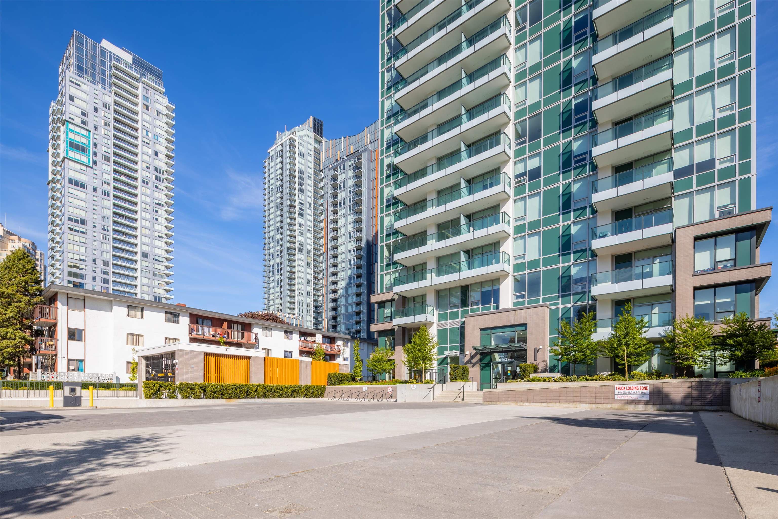 2404 - 6463 Silver Avenue, Burnaby, V5H 0K4 — photo 2