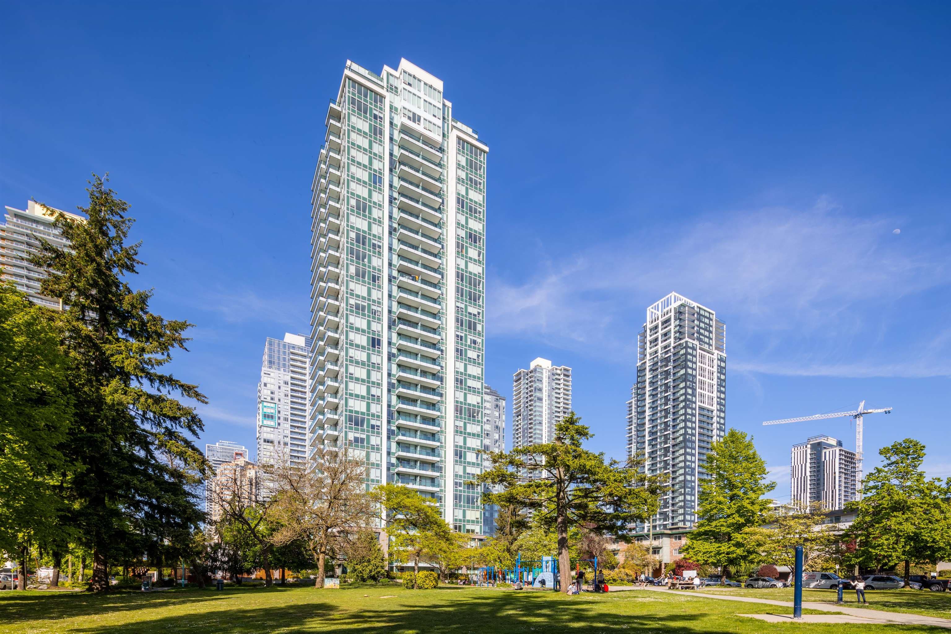 2404 - 6463 Silver Avenue, Burnaby, V5H 0K4 — photo 1
