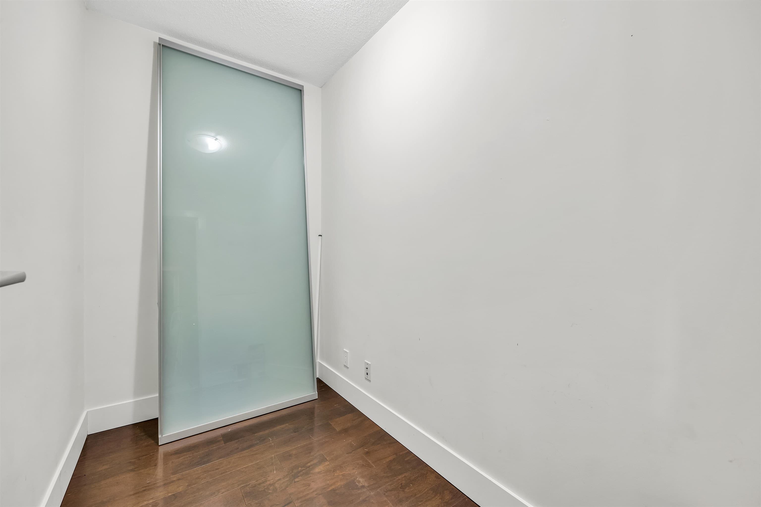 1909 - 888 Homer Street, Vancouver, V6B 0H7 — photo 5