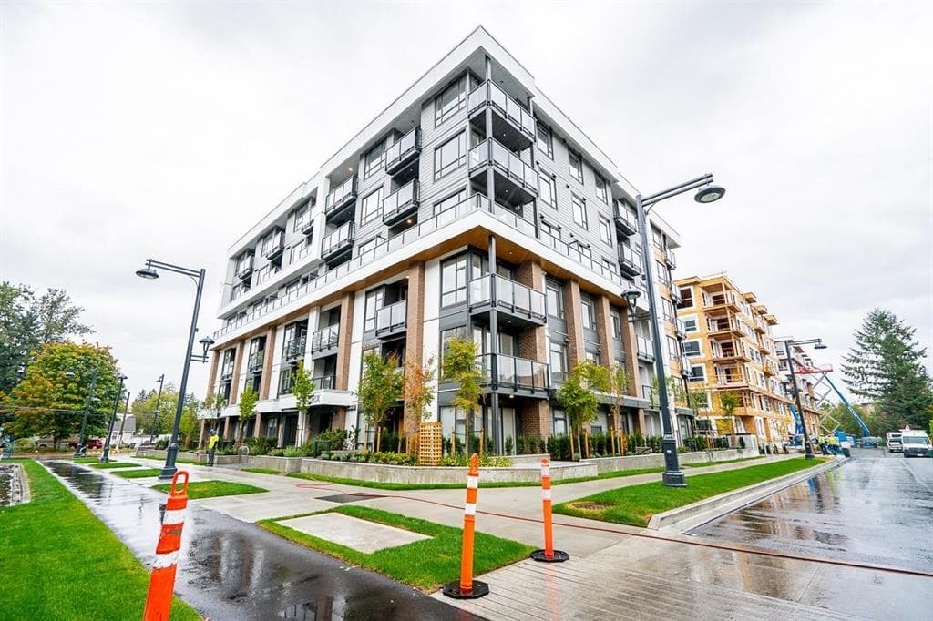 405 - 10778 138 Street, Surrey, V3T 5T2 — photo 3