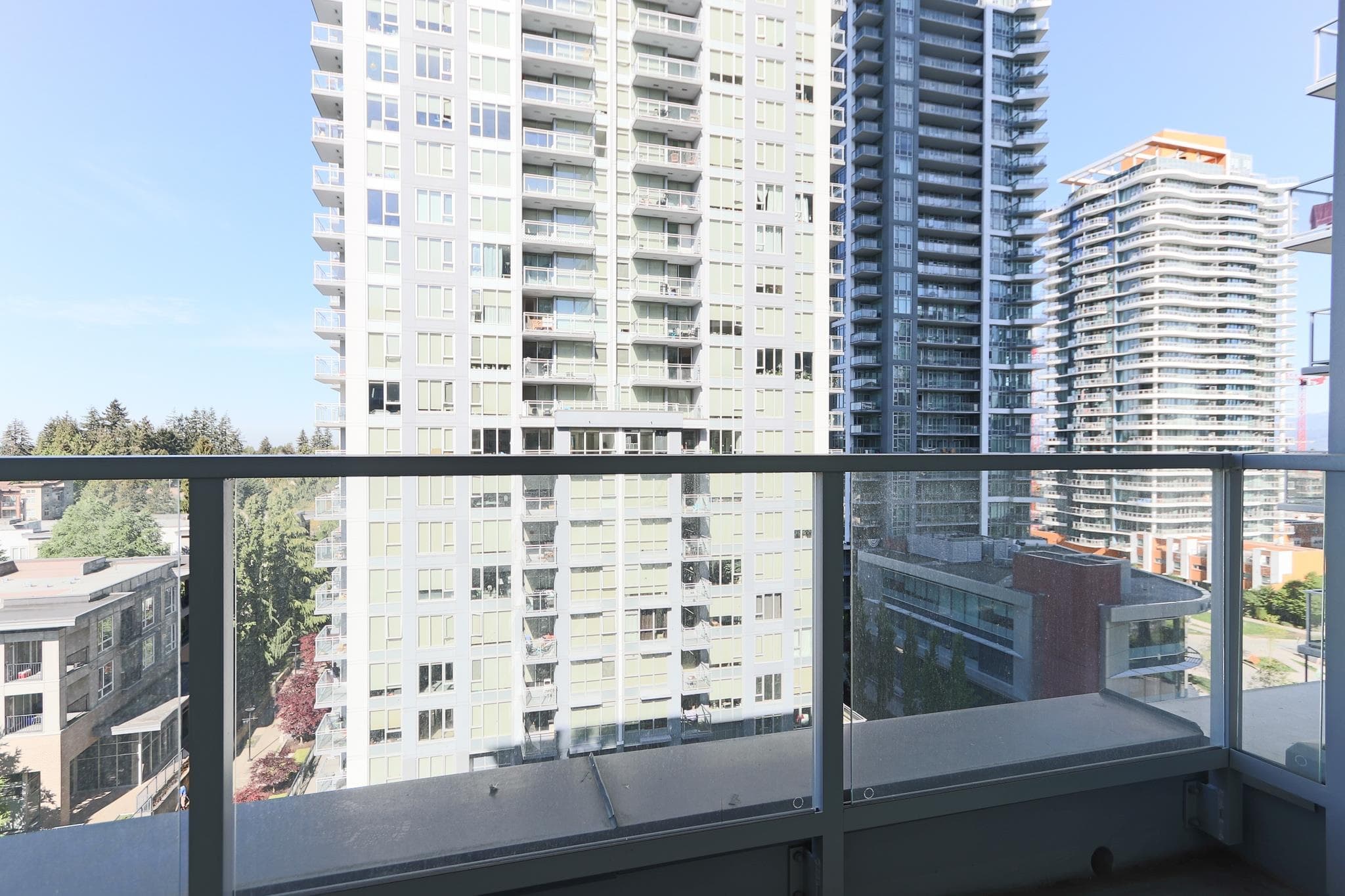 914 - 13350 Central Avenue, Surrey, V3T 0S1 — photo 2