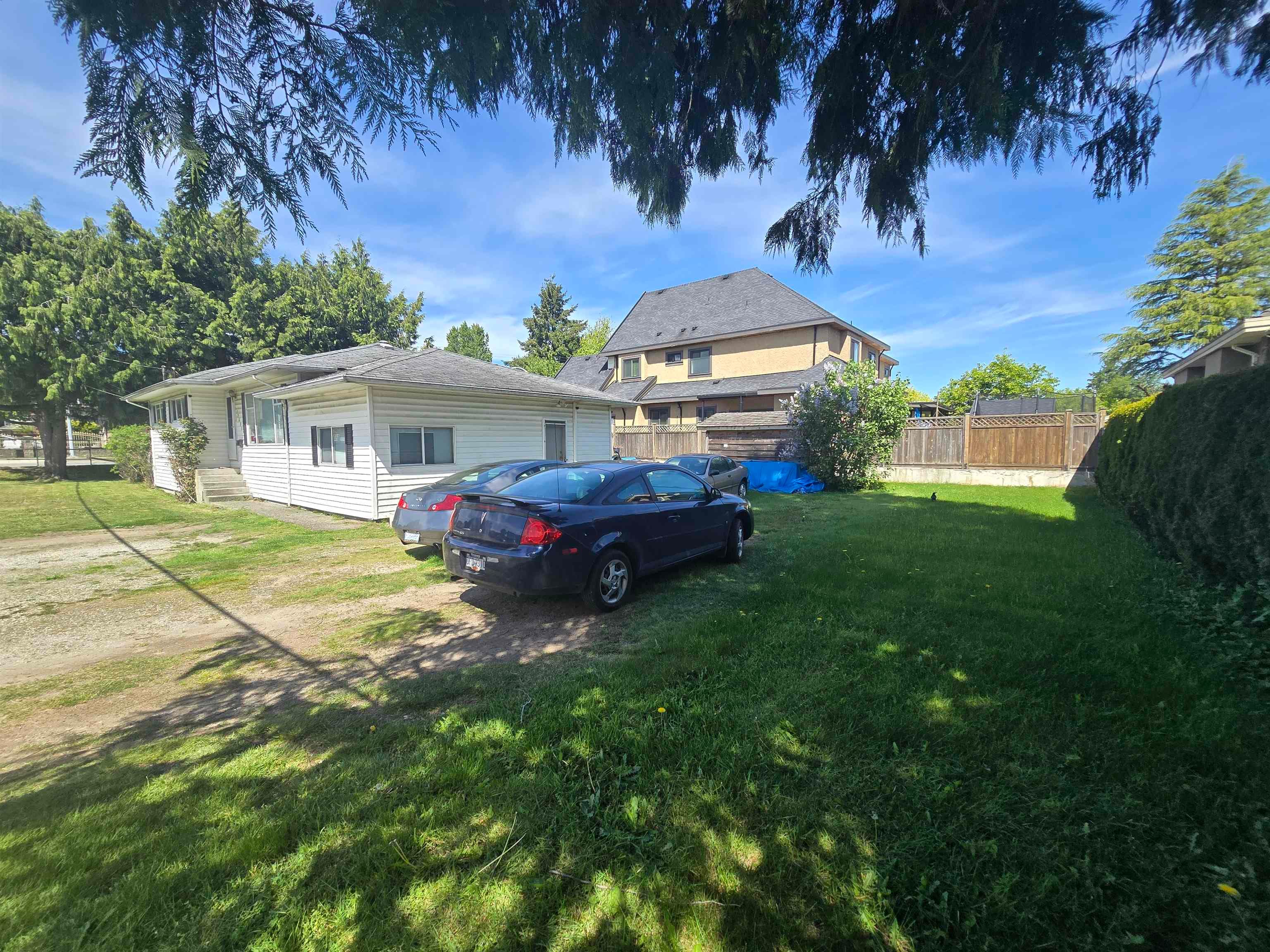 12411 78 Avenue, Surrey, V3W 2X5 — photo 4