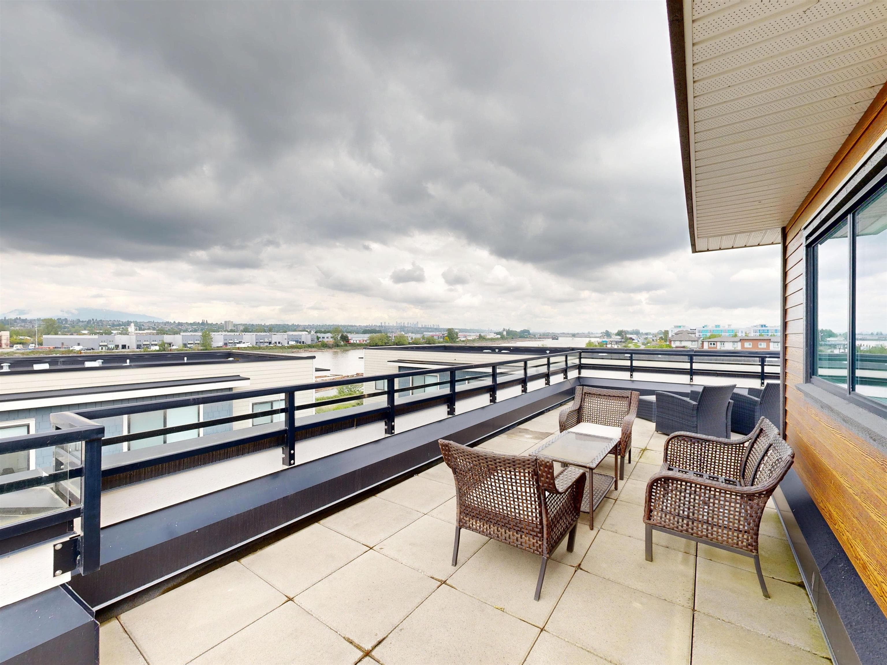 18 - 10233 River Drive, Richmond, V6X 0T7 — photo 1