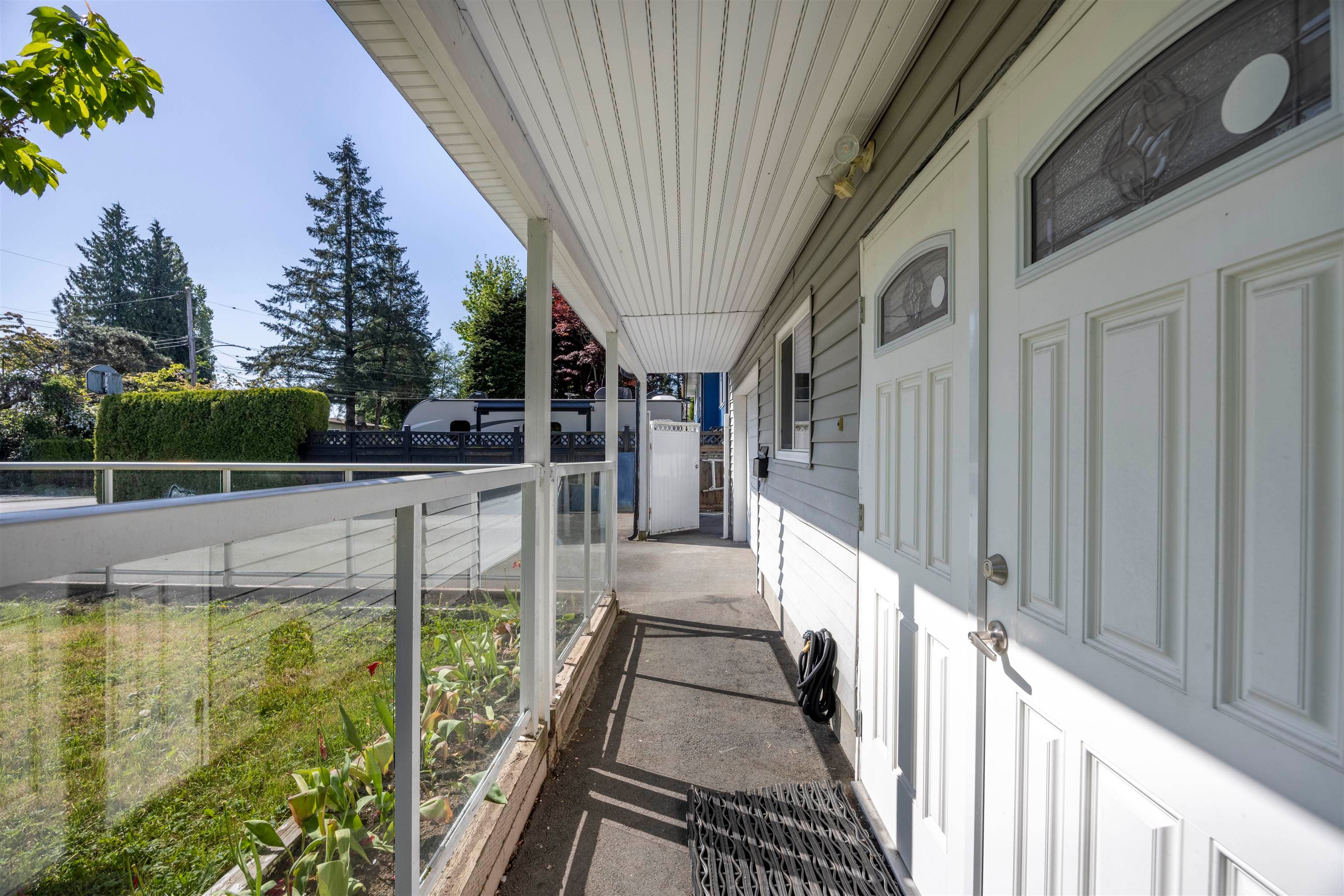 9923 Semiahmoo Road, Surrey, V3T 3M5 — photo 4