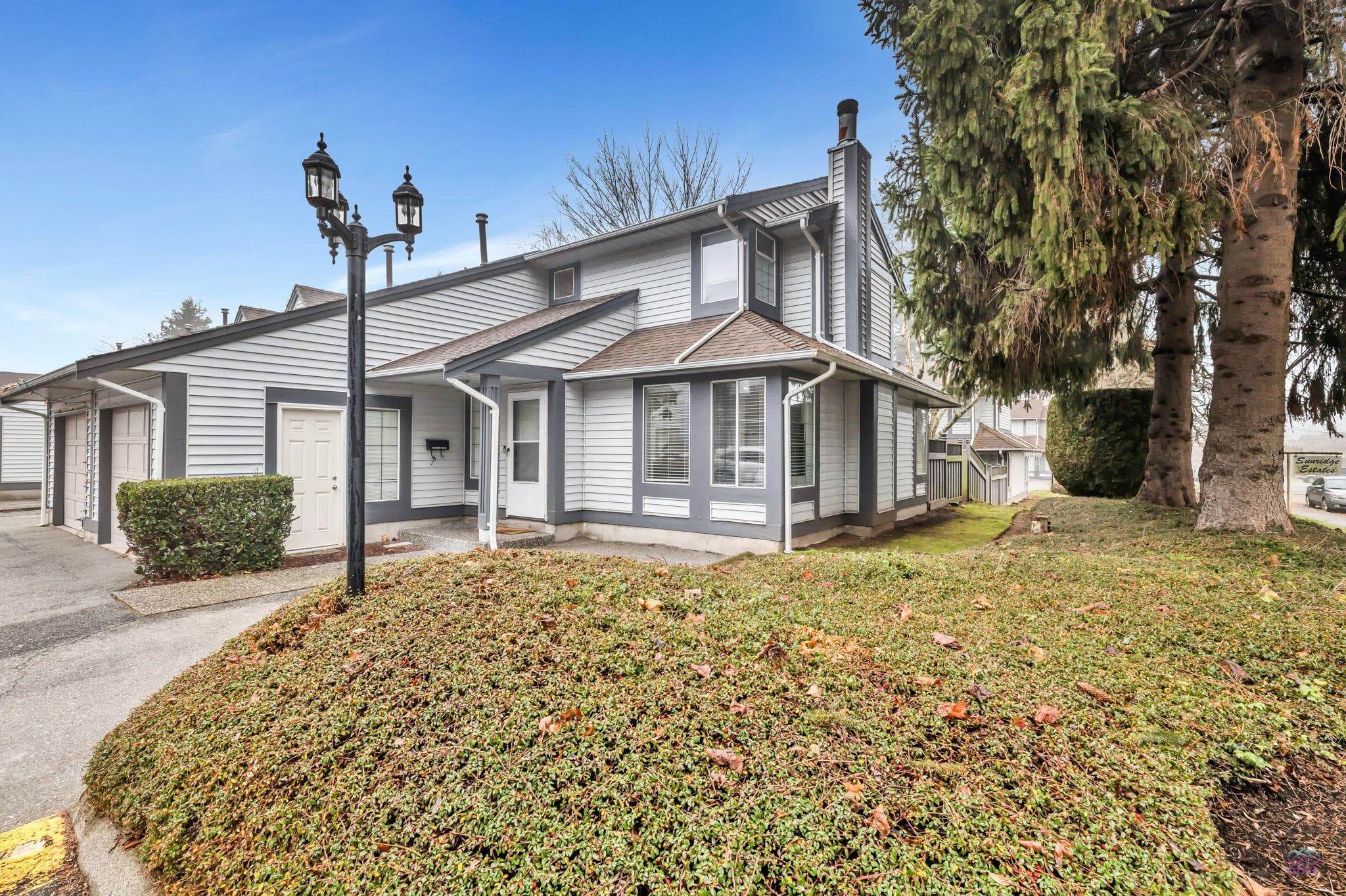 11958 90 Avenue, Delta, V4C 3H6 — photo 2