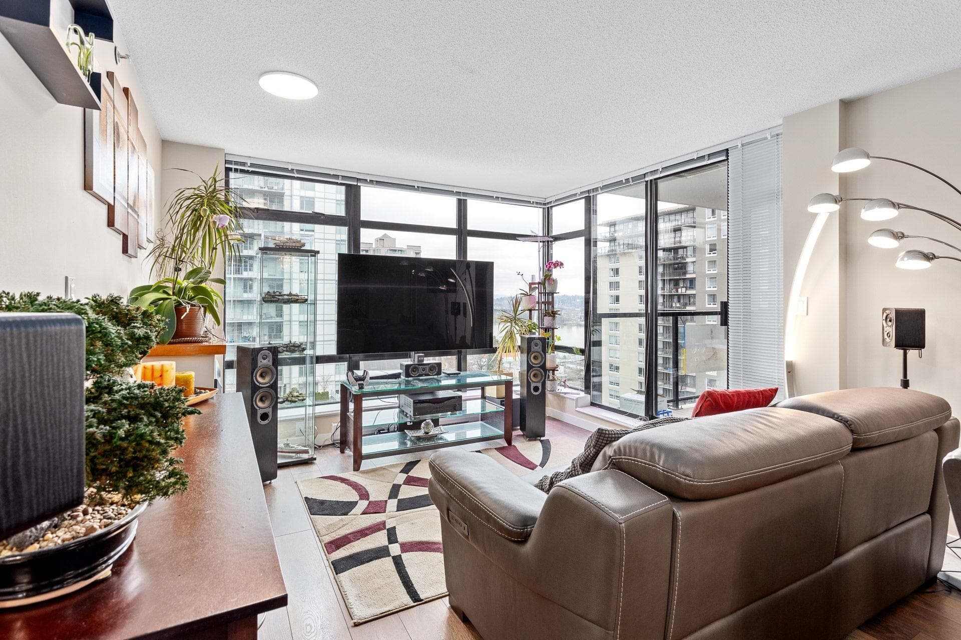 1106 - 610 Victoria Street, New Westminster, V3M 0A5 — photo 4