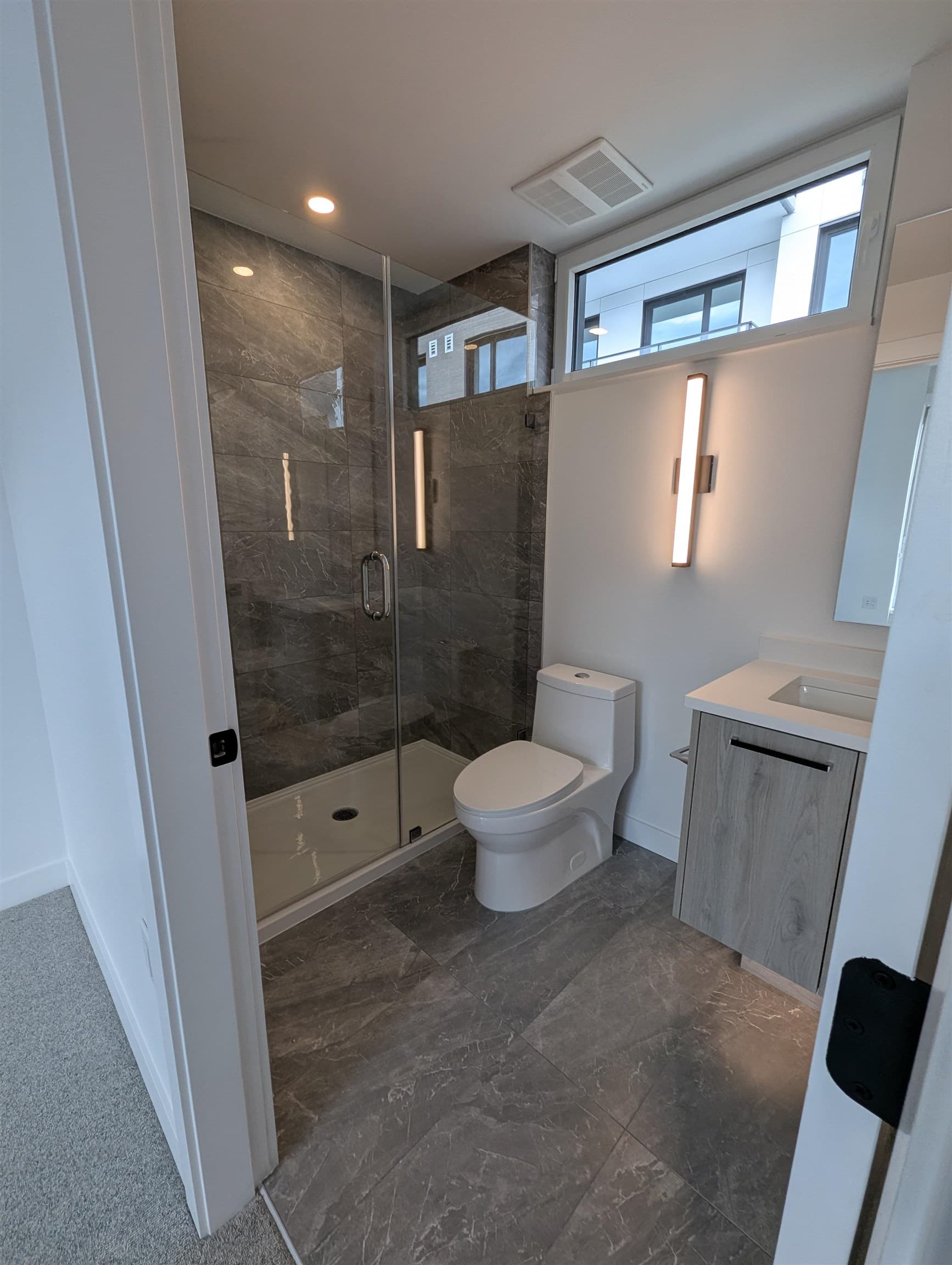 6835 Cambie Street, Vancouver, V6P 0M4 — photo 5