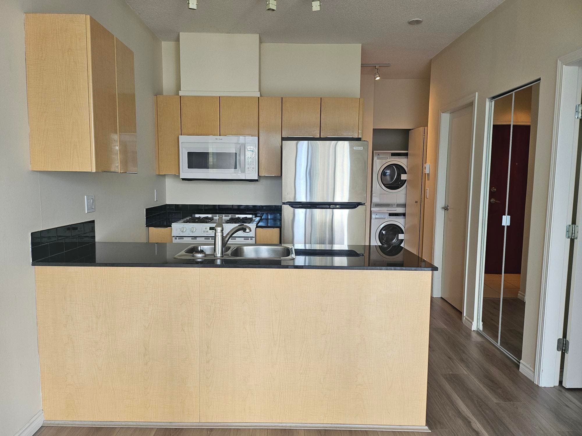2101 - 1239 W Georgia Street, Vancouver, V6E 4R8 — photo 4