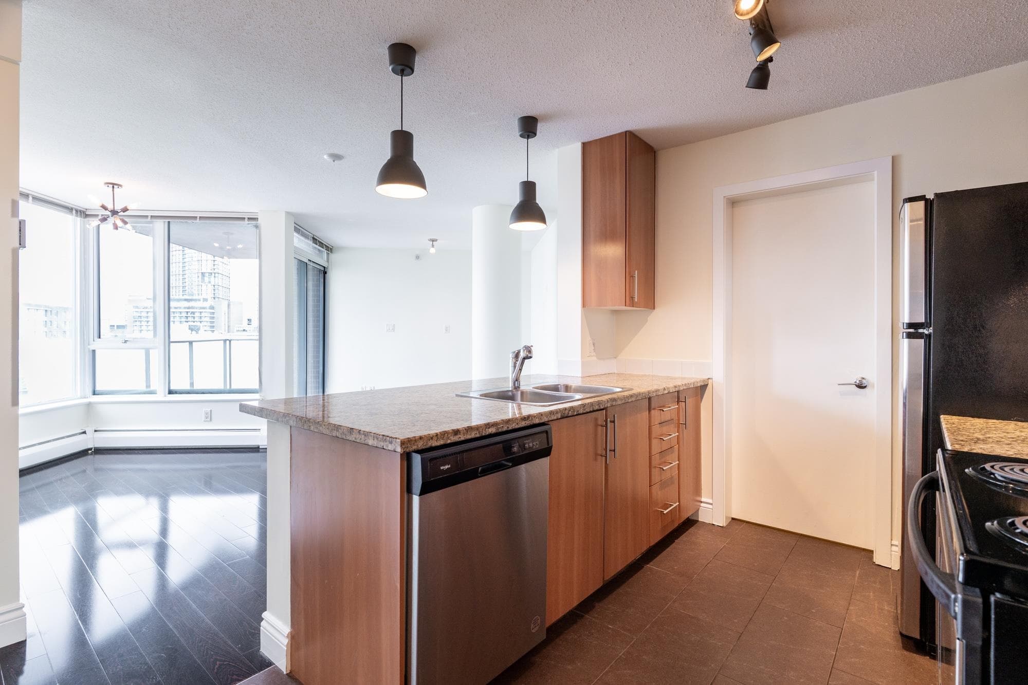 1106 - 58 Keefer Place, Vancouver, V6B 0B8 — photo 4