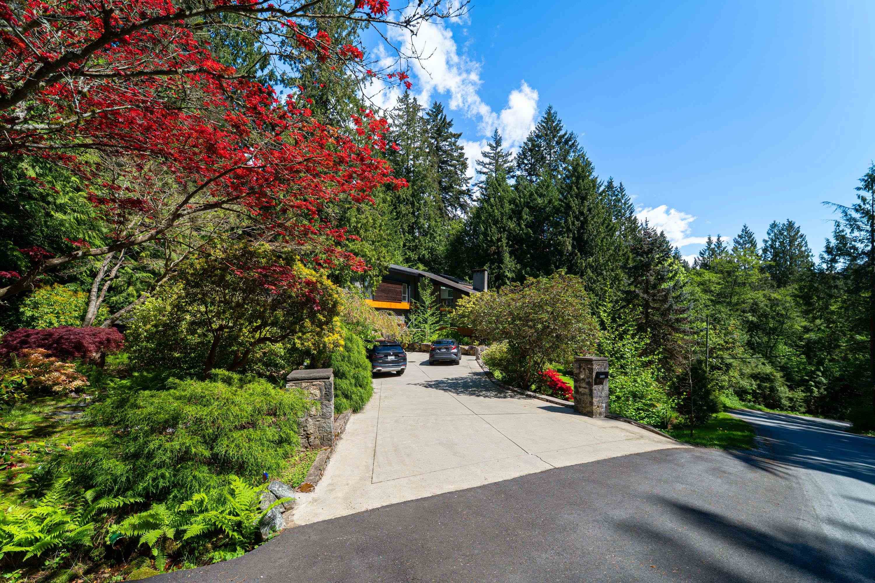 3985 Bayridge Avenue, West Vancouver, V7V 3J6 — photo 3