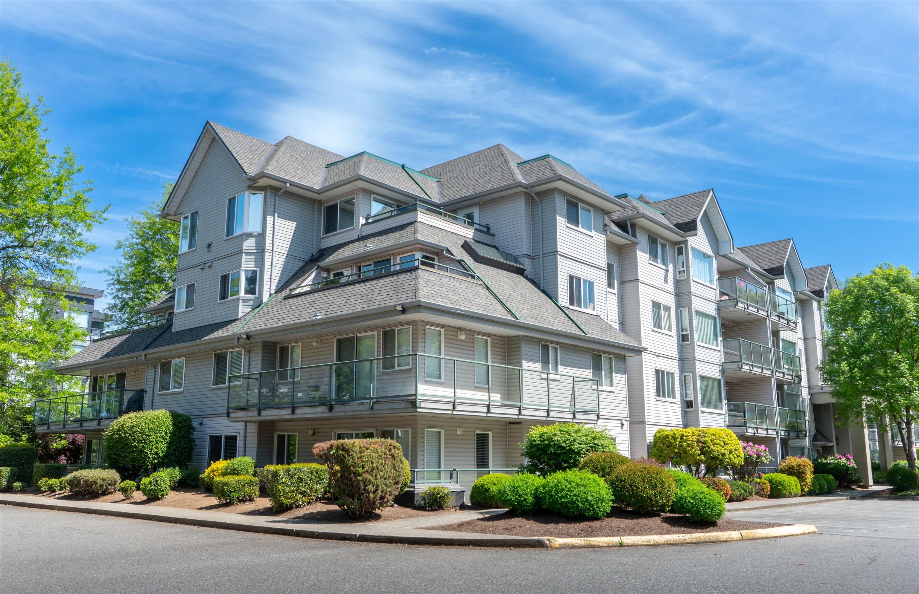103 - 33688 King Road, Abbotsford, V2S 7P9 — photo 2