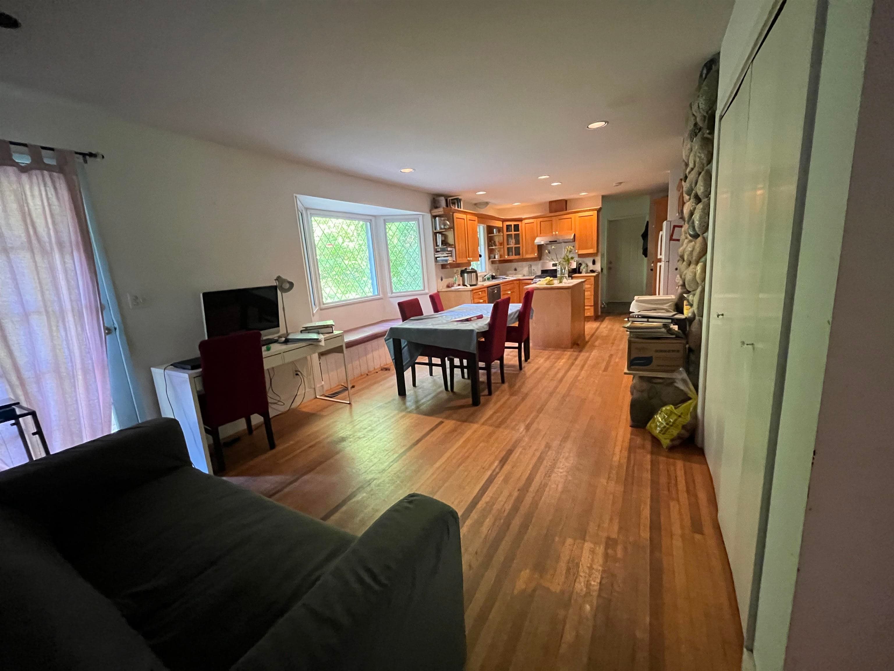 13715 28 Avenue, Surrey, V4P 1T7 — photo 3