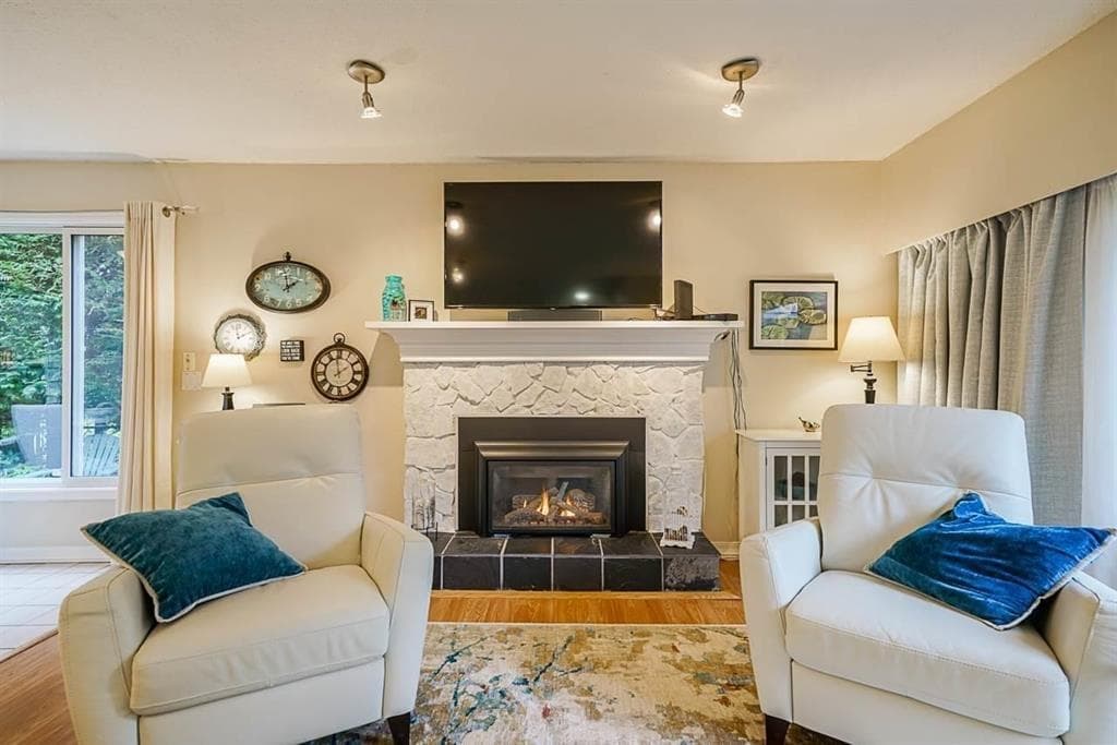 20419 40b Avenue, Langley, V3A 5M4 — photo 3