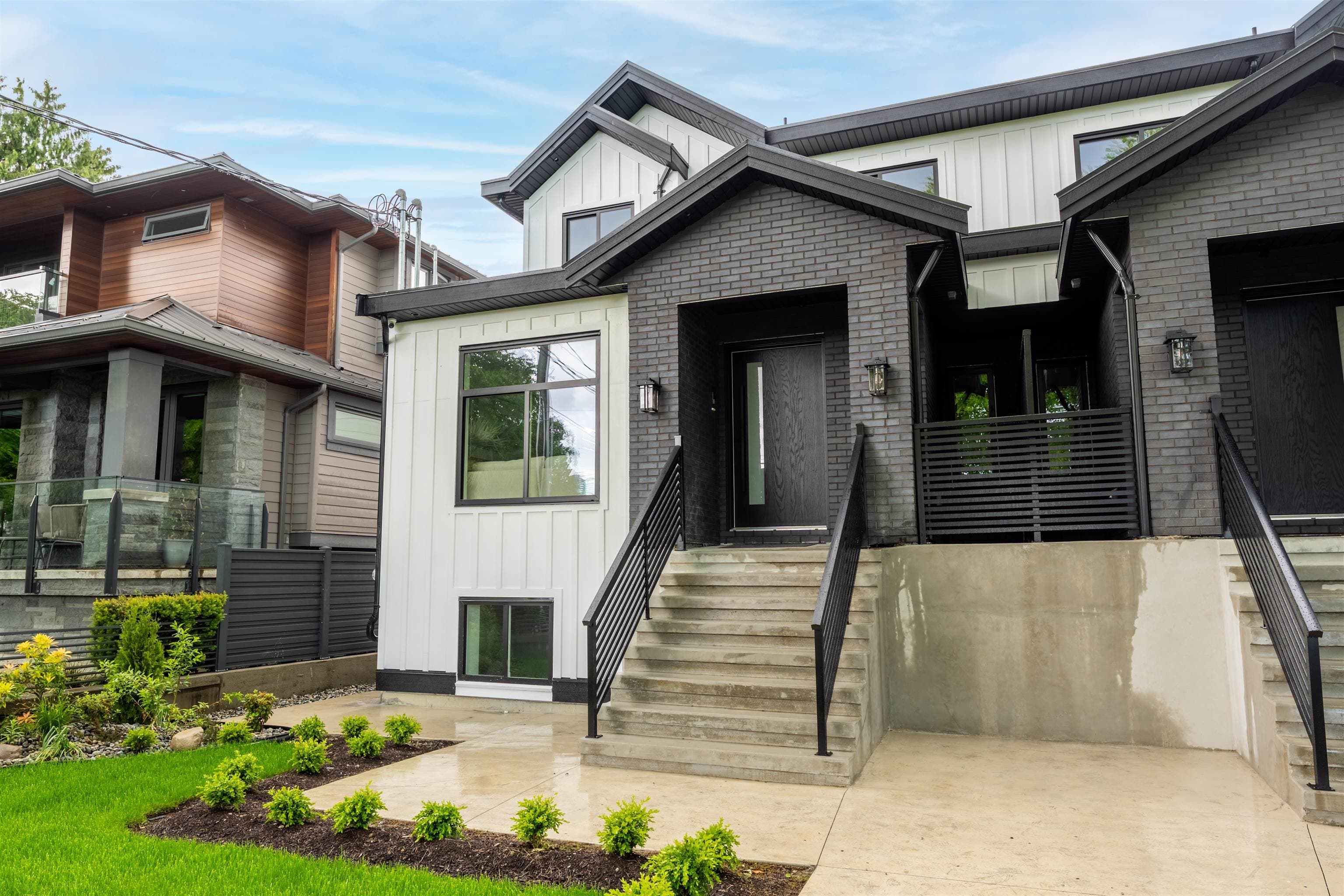 4917 Venables Street, Burnaby, V5B 1X8 — photo 3