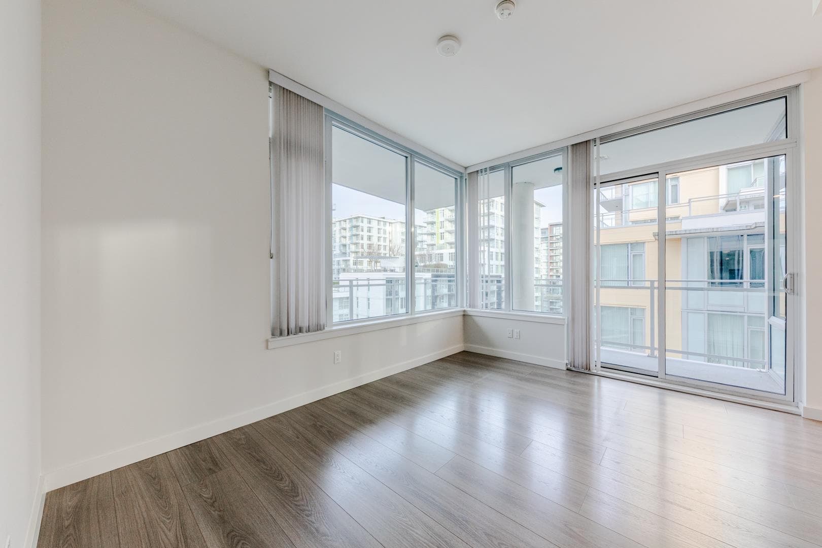 914 - 8628 Hazelbridge Way, Richmond, V6X 0R5 — photo 5