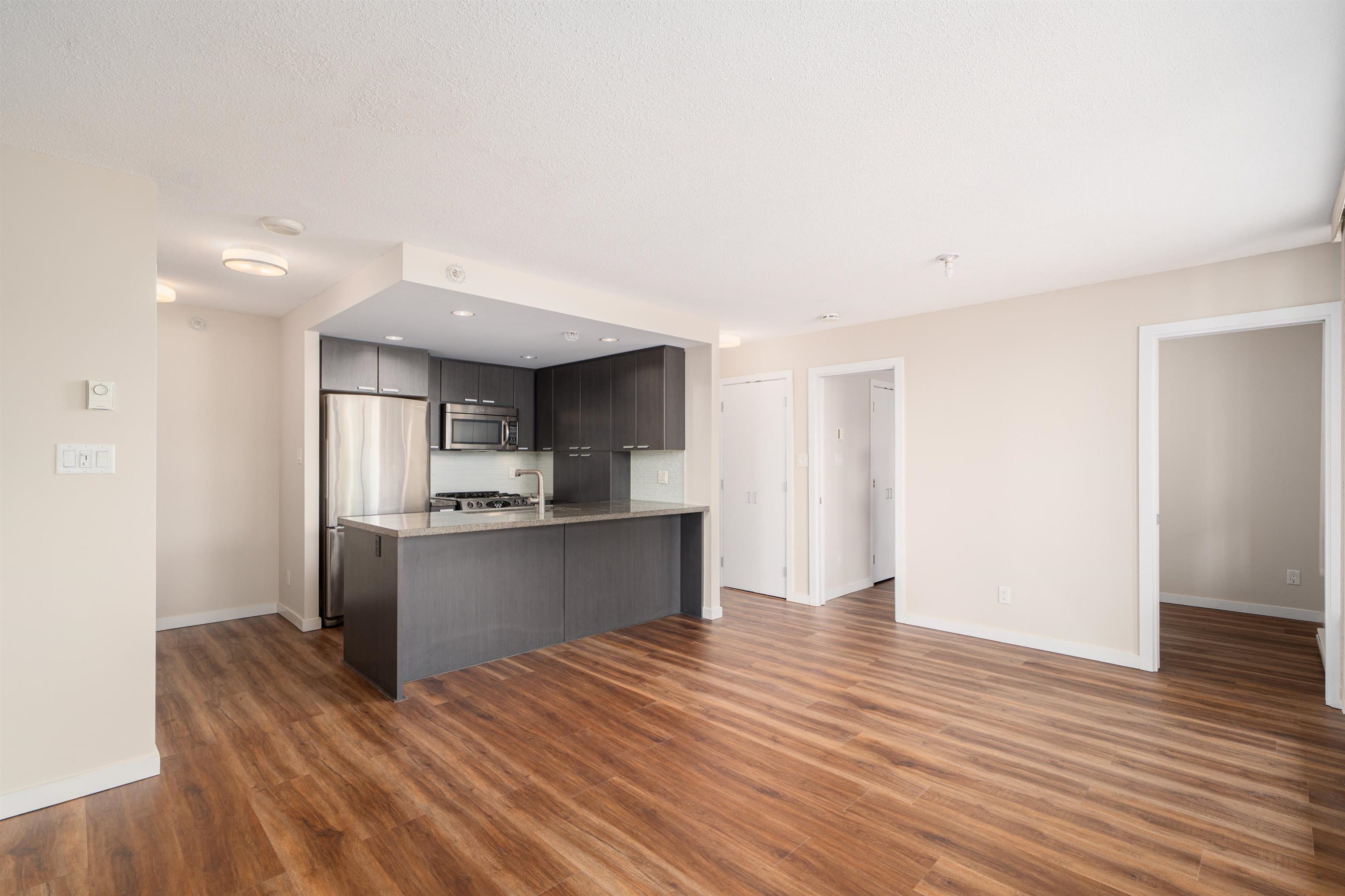801 - 2200 Douglas Road, Burnaby, V5C 0G8 — photo 5