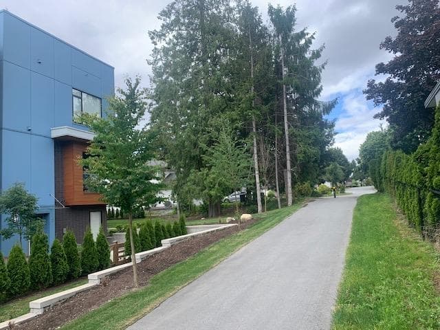 9 - 5858 132 Street, Surrey, V3X 1N1 — photo 4
