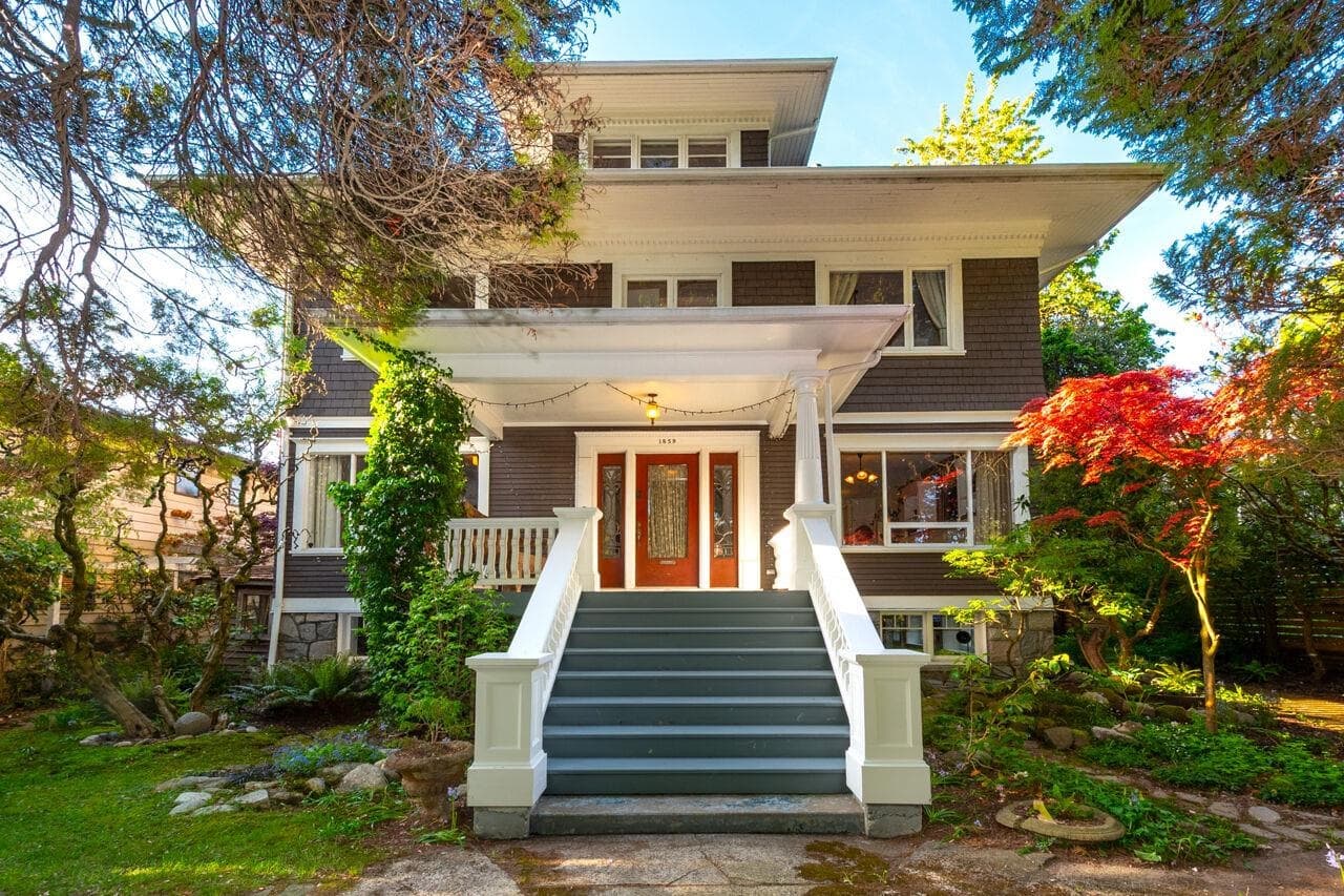 1859 Napier Street, Vancouver, V5L 2N4 — photo 2
