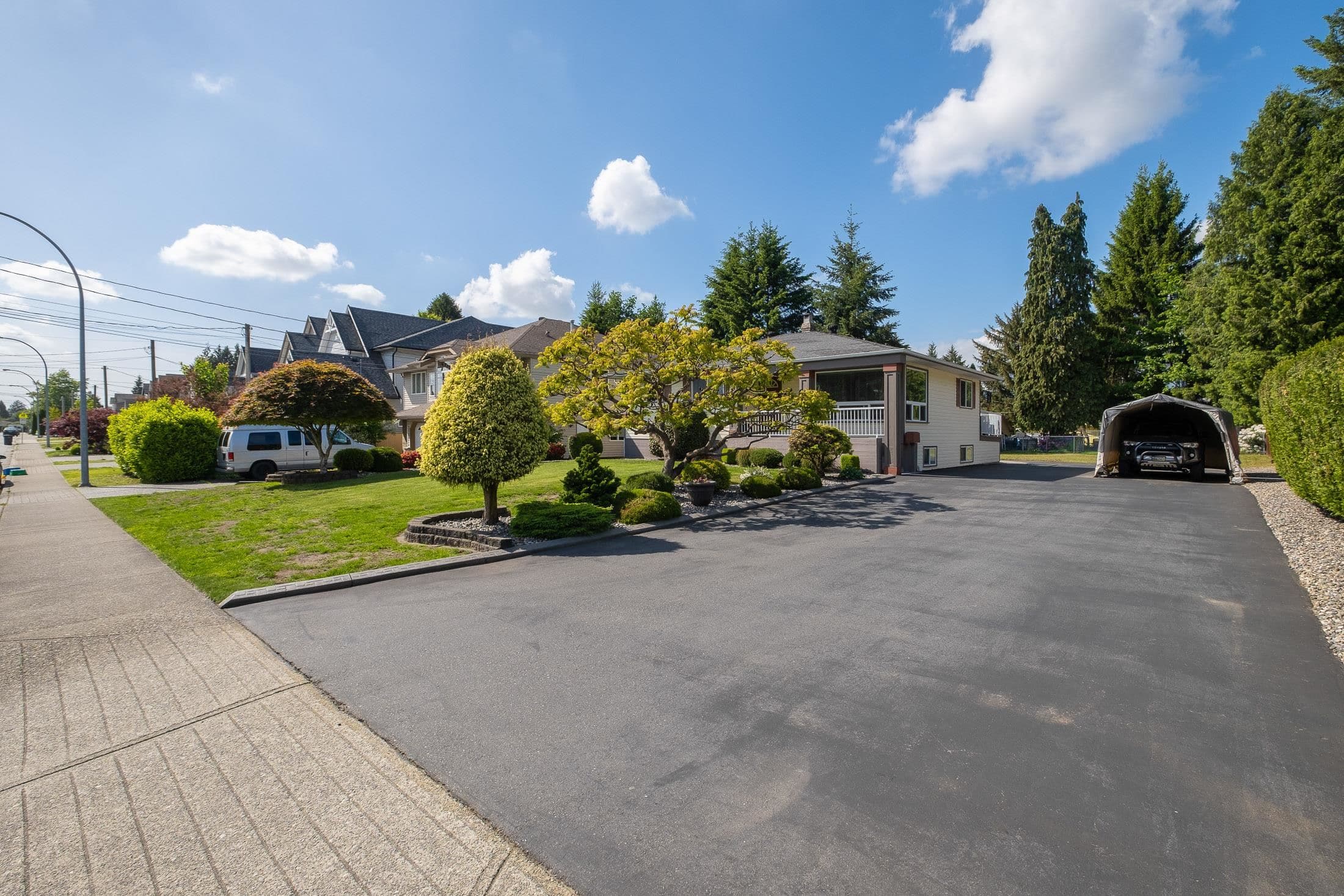19569 116b Avenue, Pitt Meadows, V3Y 1G2 — photo 3