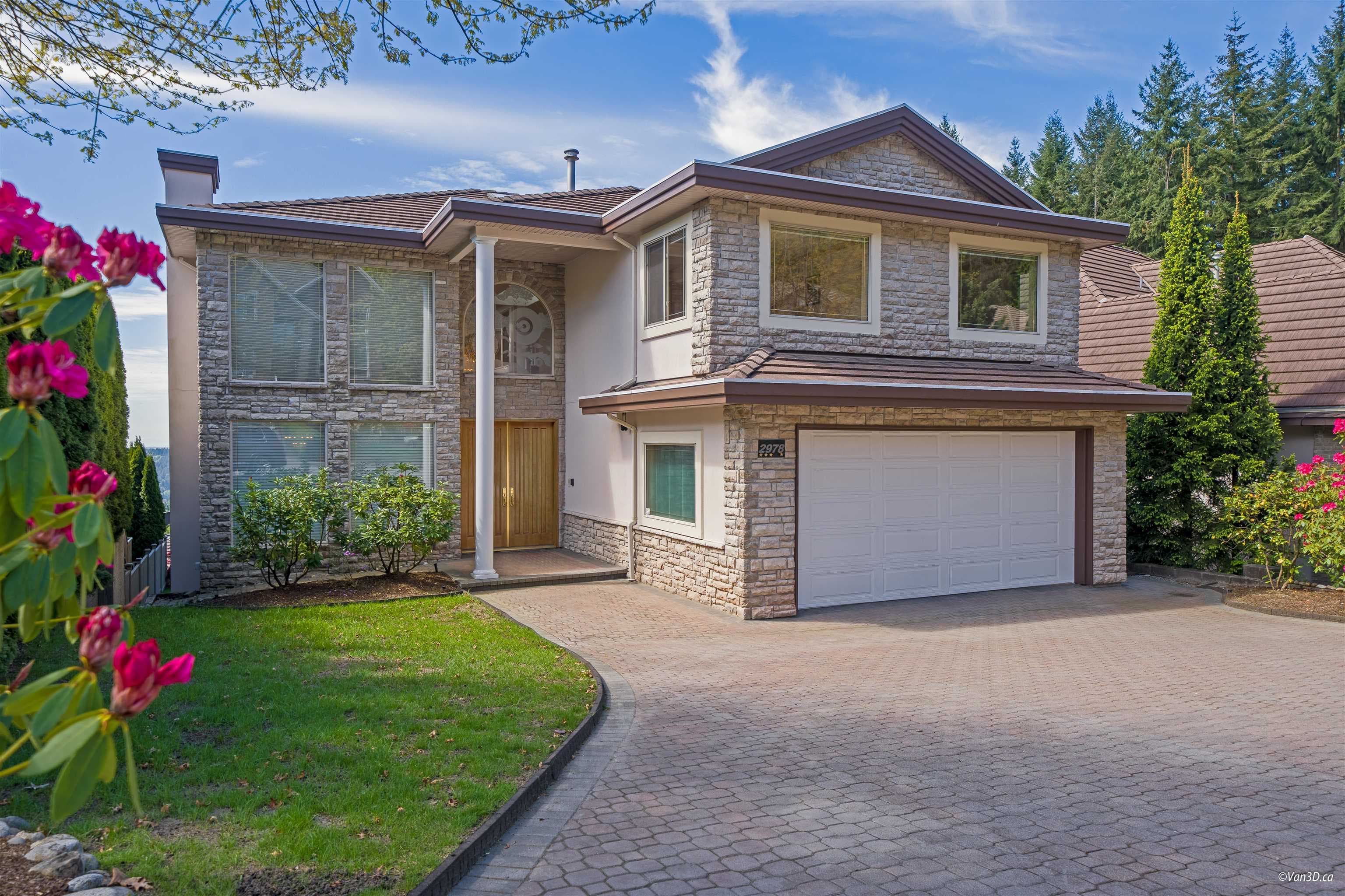 2978 Forestridge Place, Coquitlam, V3E 3M6 — photo 2