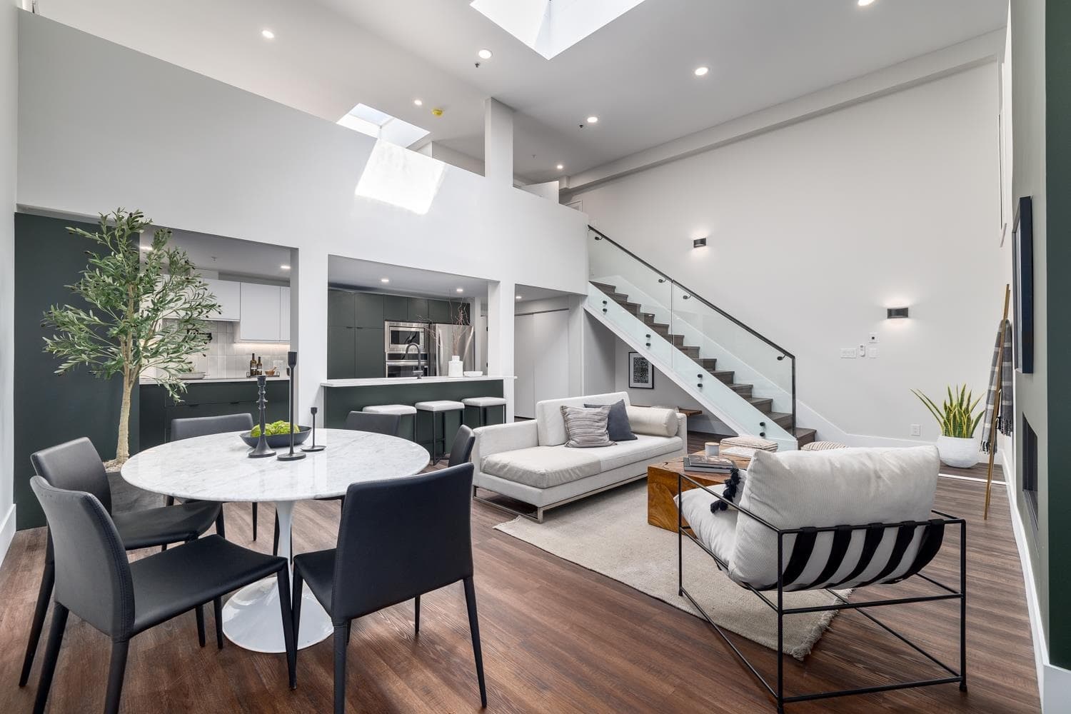 5 - 1227 E 7th Avenue, Vancouver