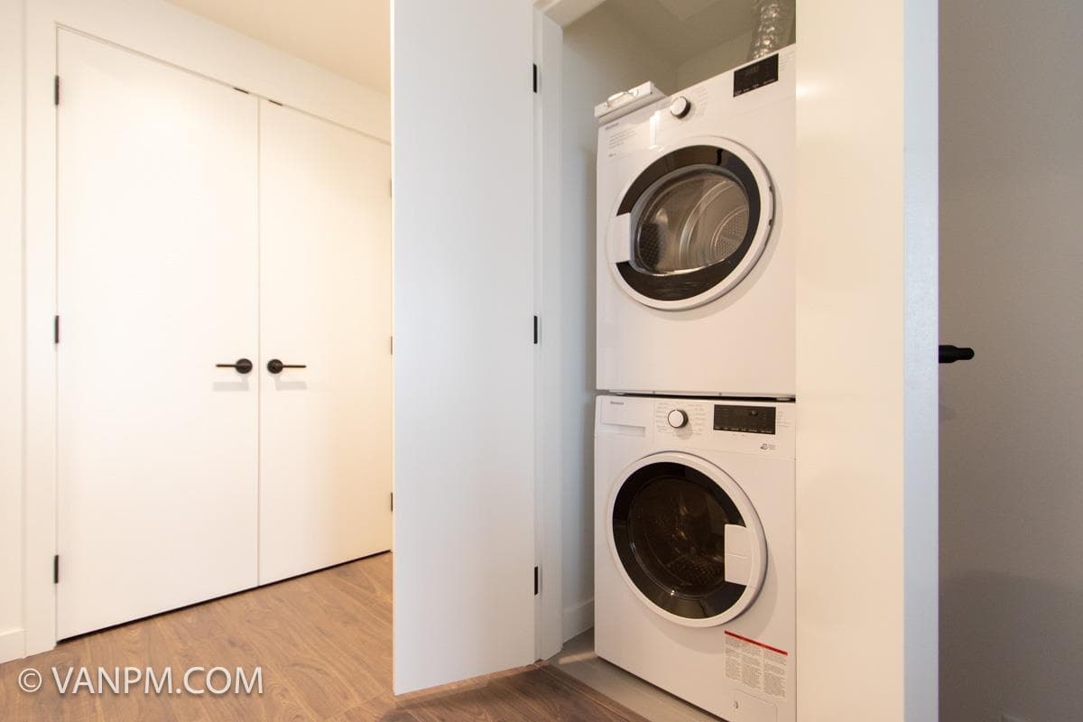 2808 - 10448 University Drive, Surrey, V3T 0S7 — photo 4