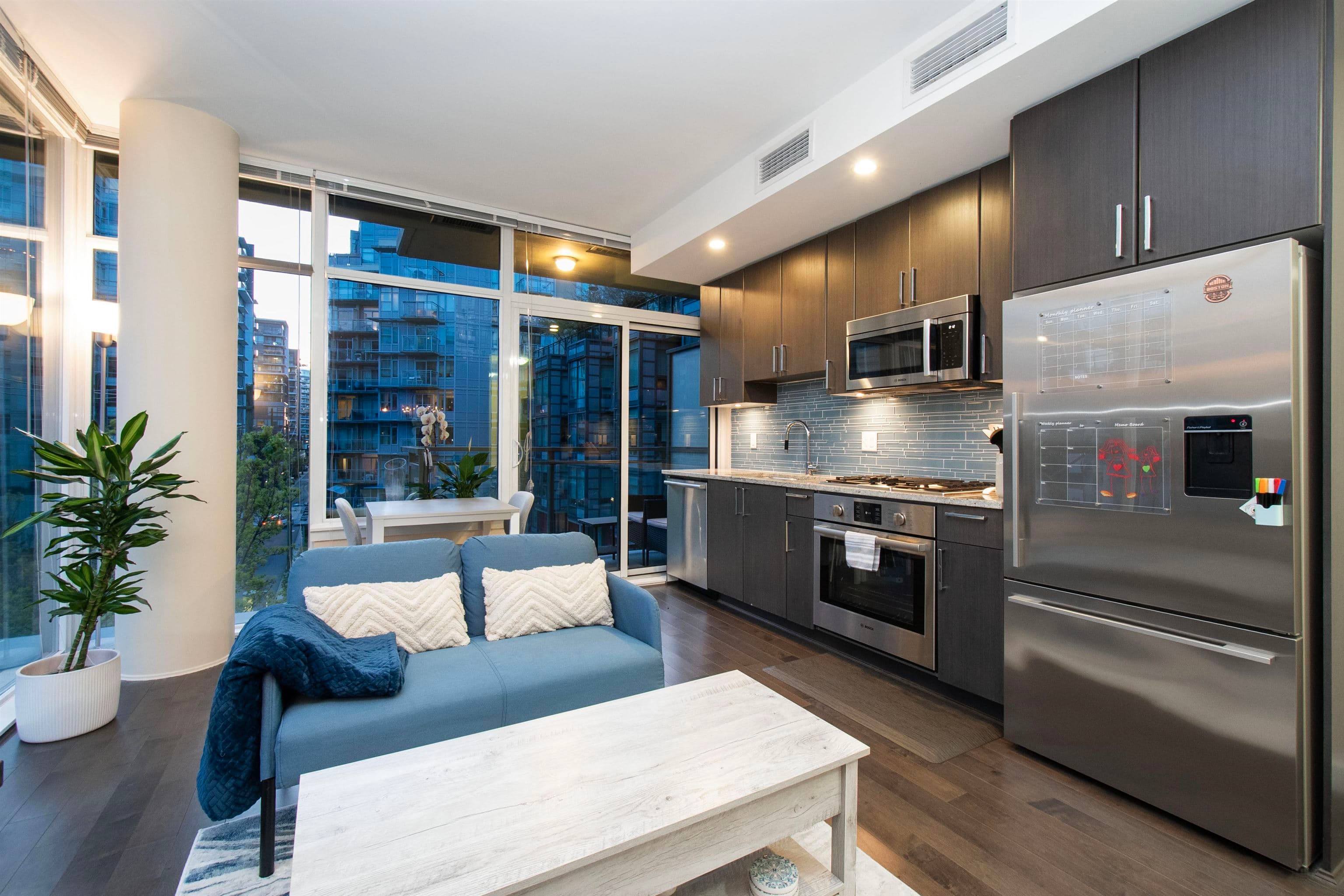 504 - 38 W 1st Avenue, Vancouver, V5Y 0K3 — photo 3