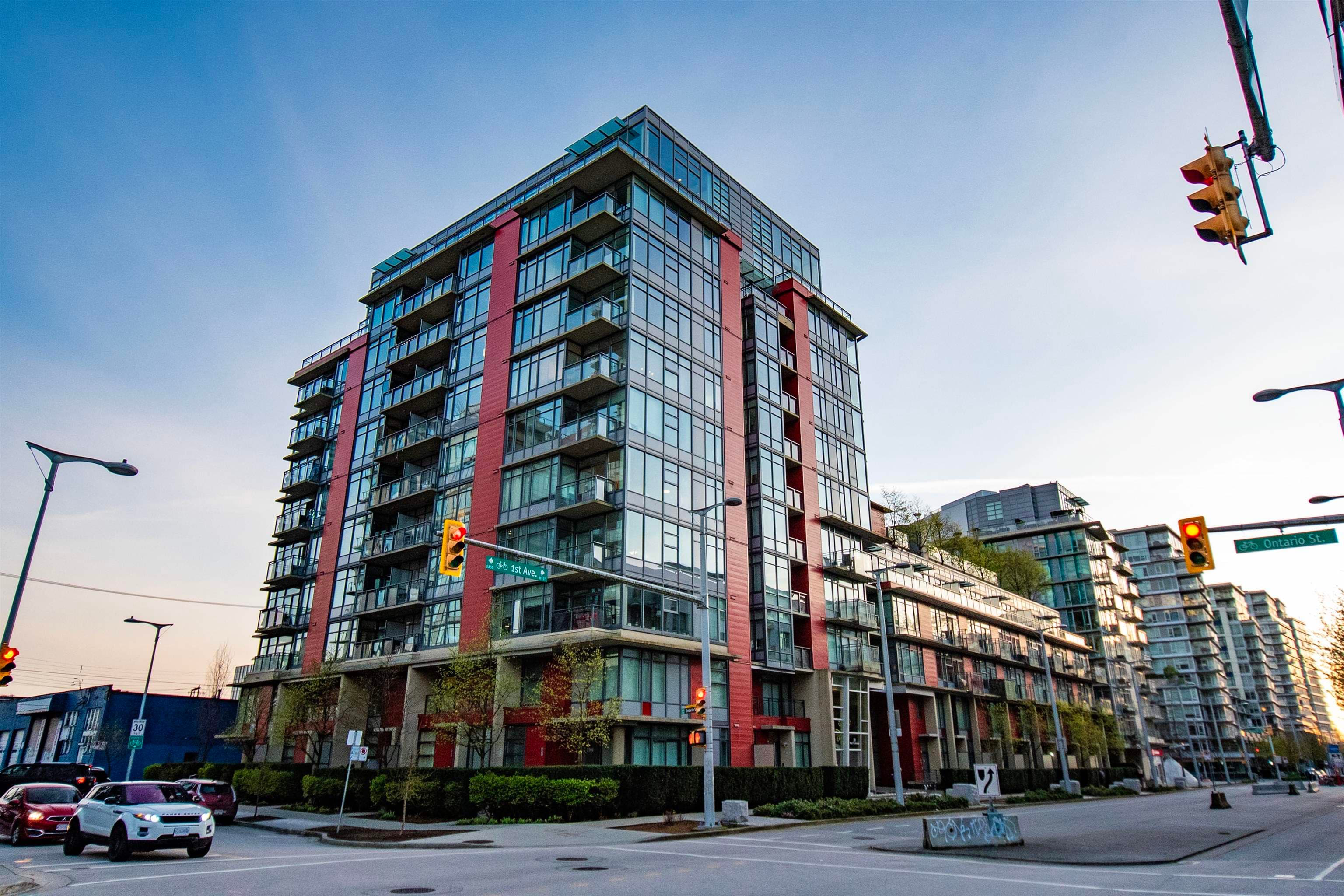 504 - 38 W 1st Avenue, Vancouver, V5Y 0K3 — photo 1