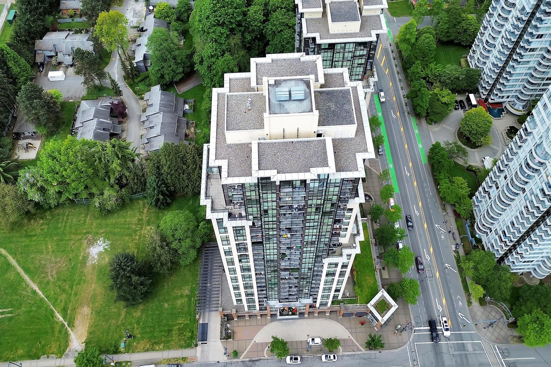1110 - 10777 University Drive, Surrey, V3T 0E6 — photo 2