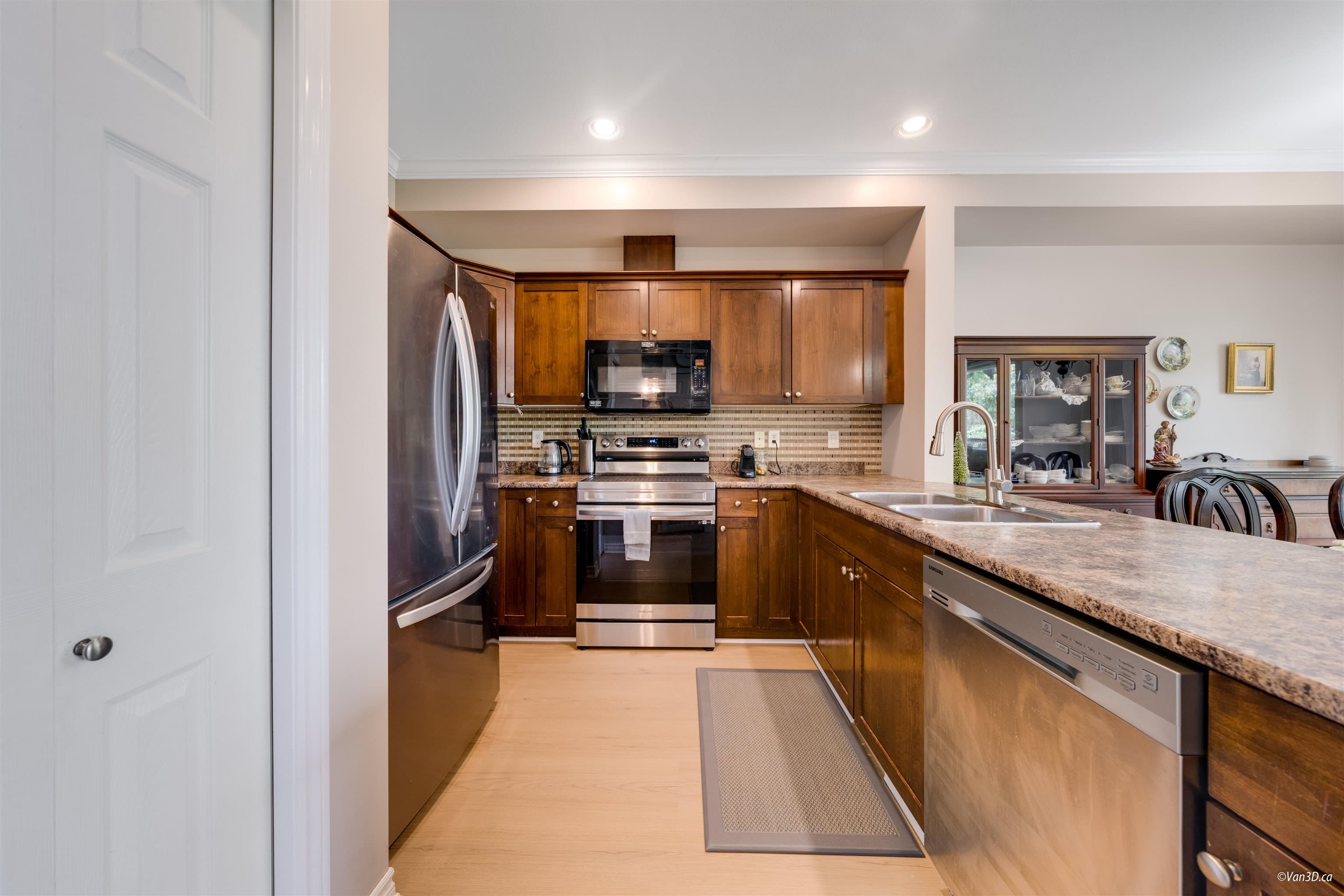 26 - 5900 Jinkerson Road, Chilliwack, V2R 0B2 — photo 5