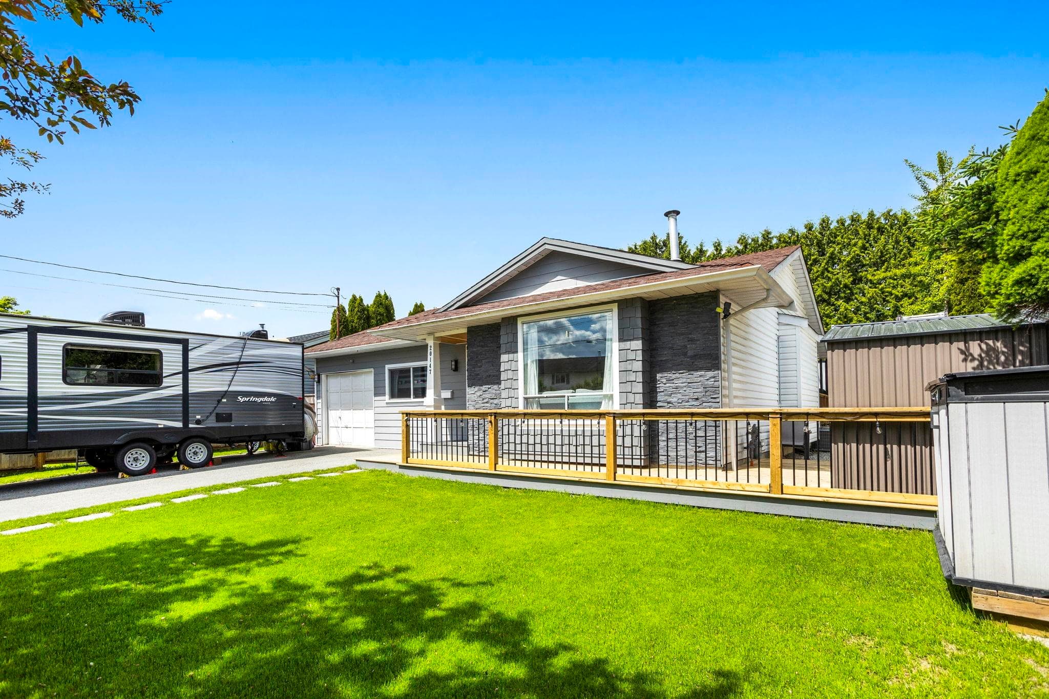 20147 Hampton Street, Maple Ridge, V2X 0M7 — photo 2