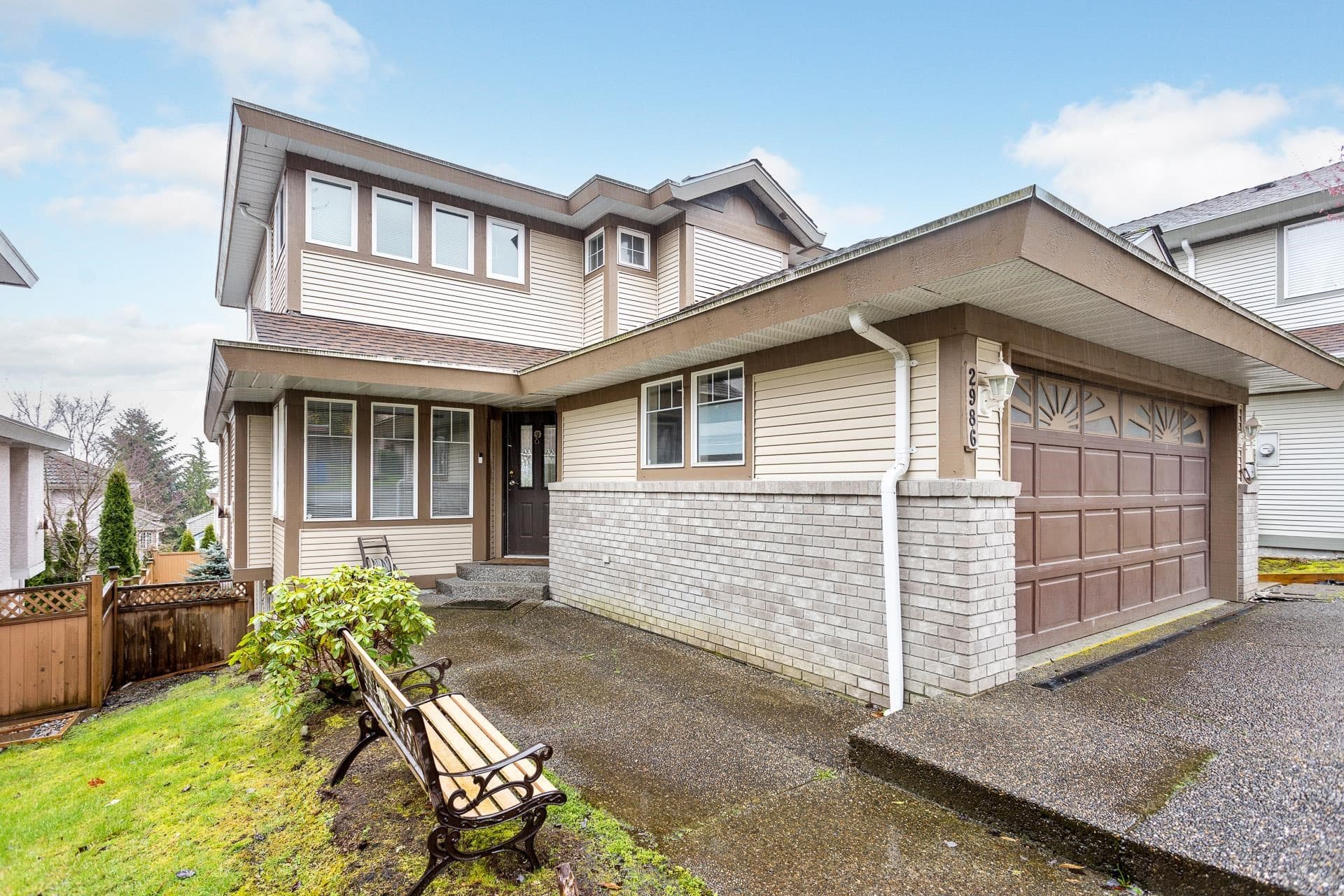 2986 Pinetree Close, Coquitlam, V3E 2Z5 — photo 3
