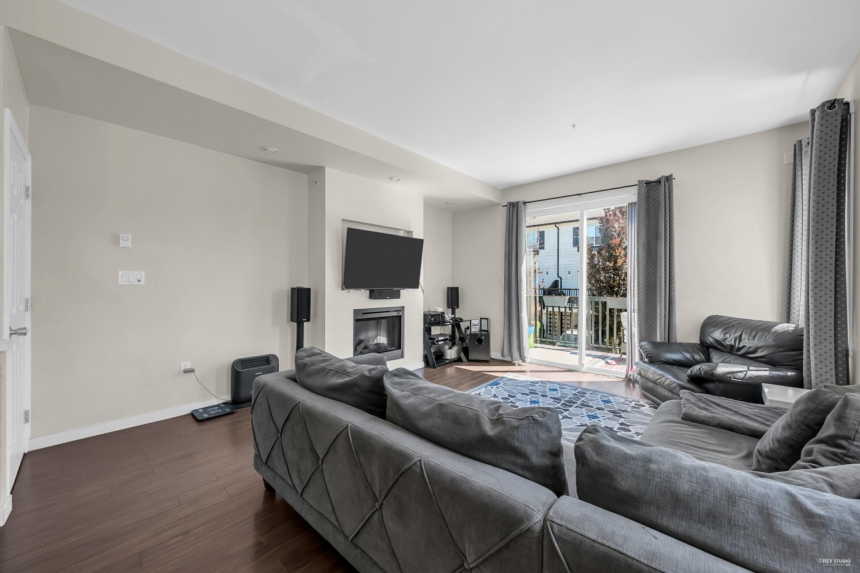 5 - 2495 Davies Avenue, Port Coquitlam, V3C 0B2 — photo 4