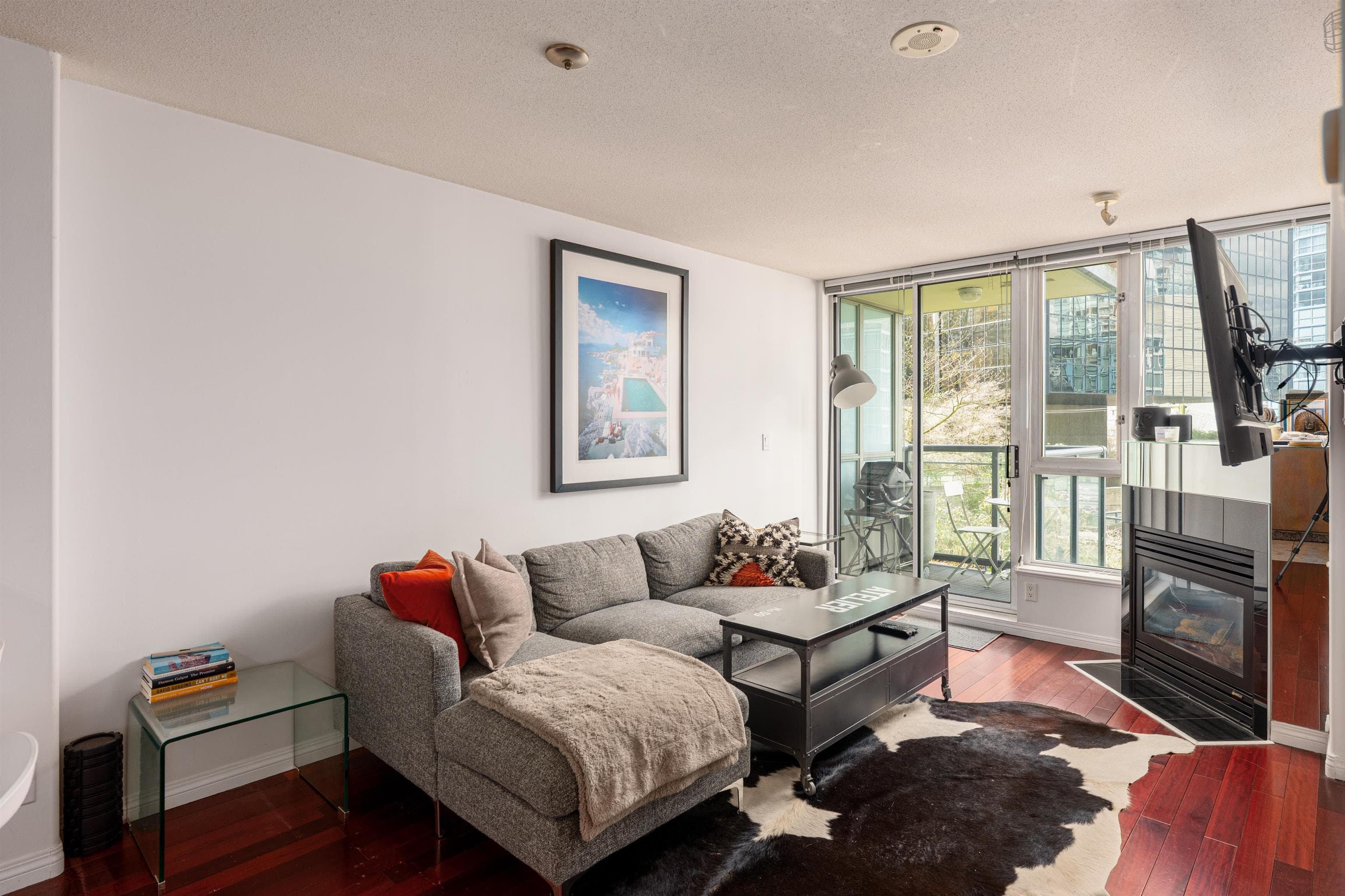 604 - 1328 W Pender Street, Vancouver, V6E 4T1 — photo 5