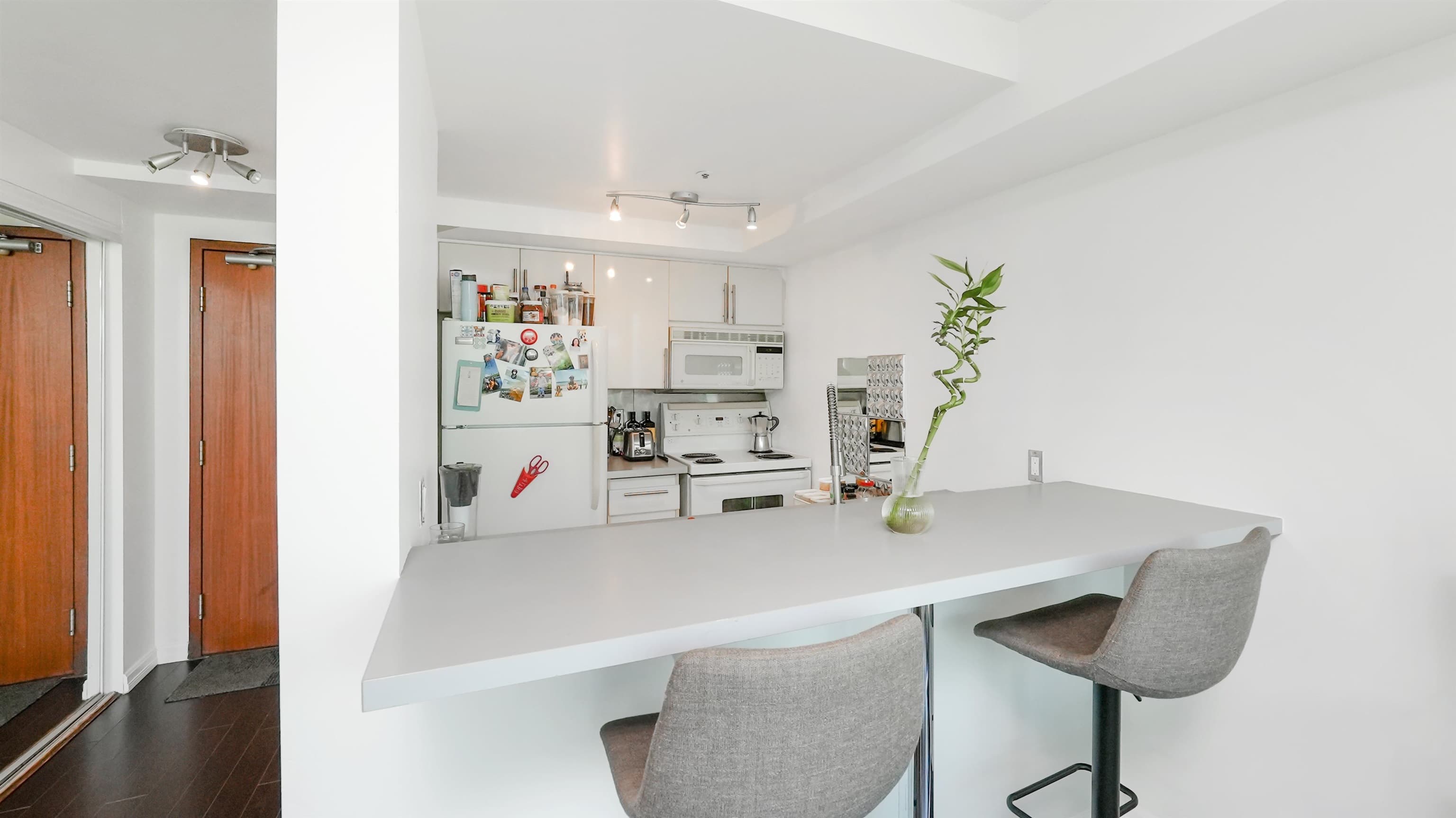 1704 - 555 Jervis Street, Vancouver, V6E 4N1 — photo 4