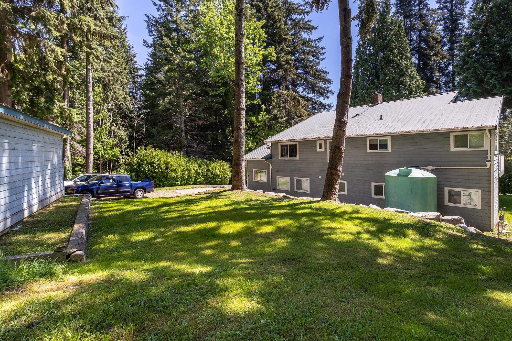 914 Gower Point Road, Gibsons, V0N 1V3 — photo 3
