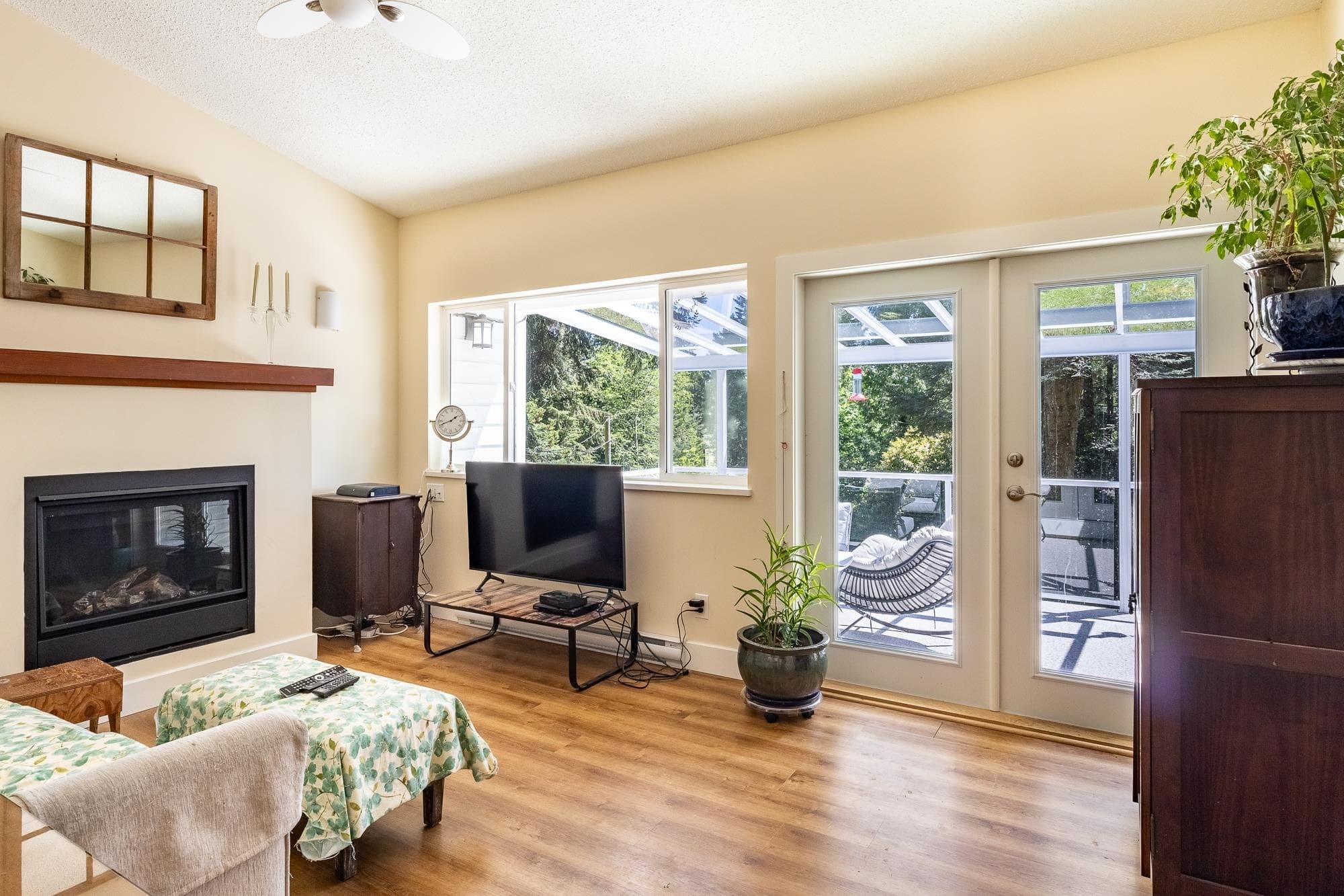 914 Gower Point Road, Gibsons, V0N 1V3 — photo 5