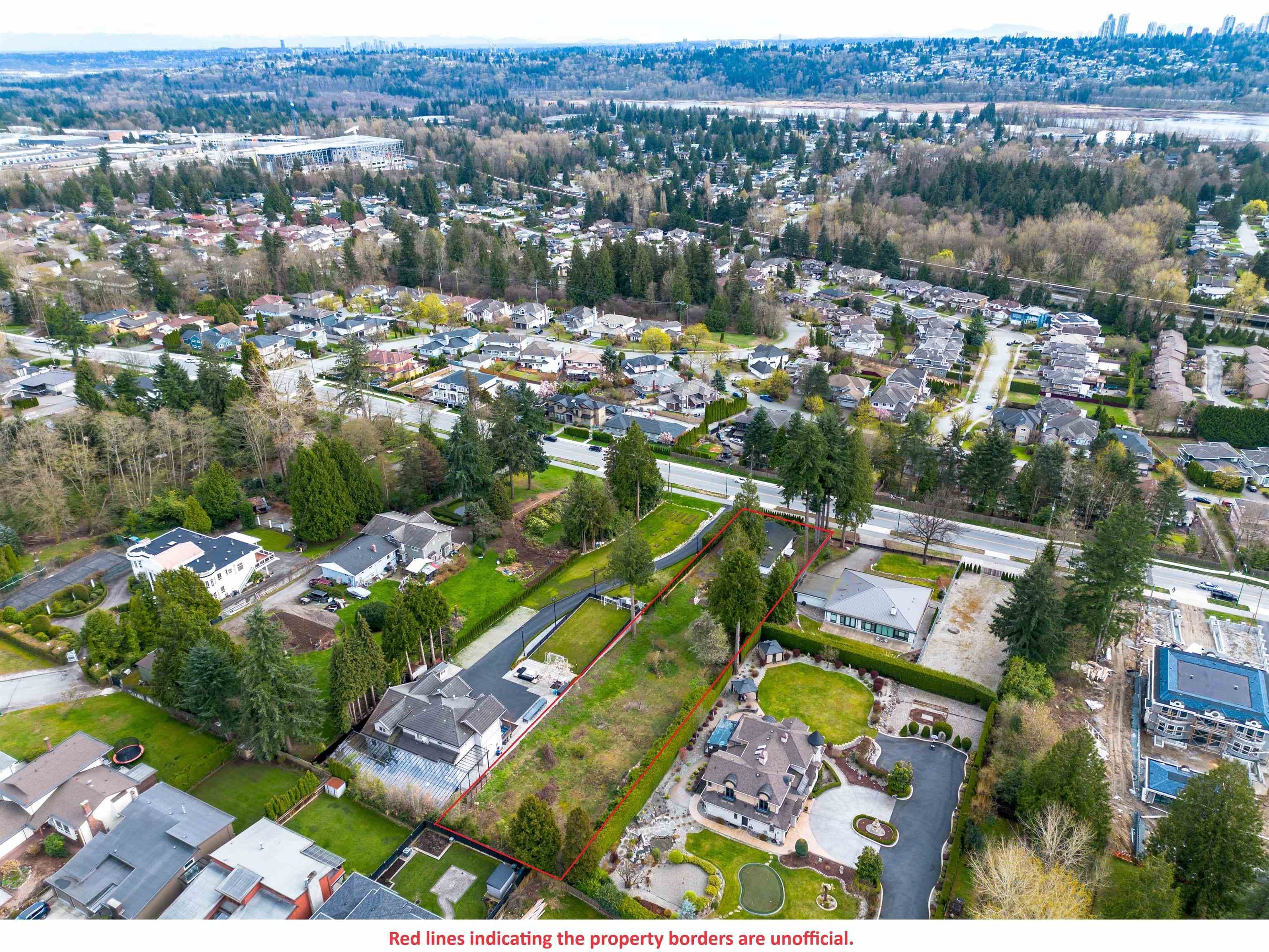 7279 Broadway, Burnaby, V5A 1S1 — photo 2