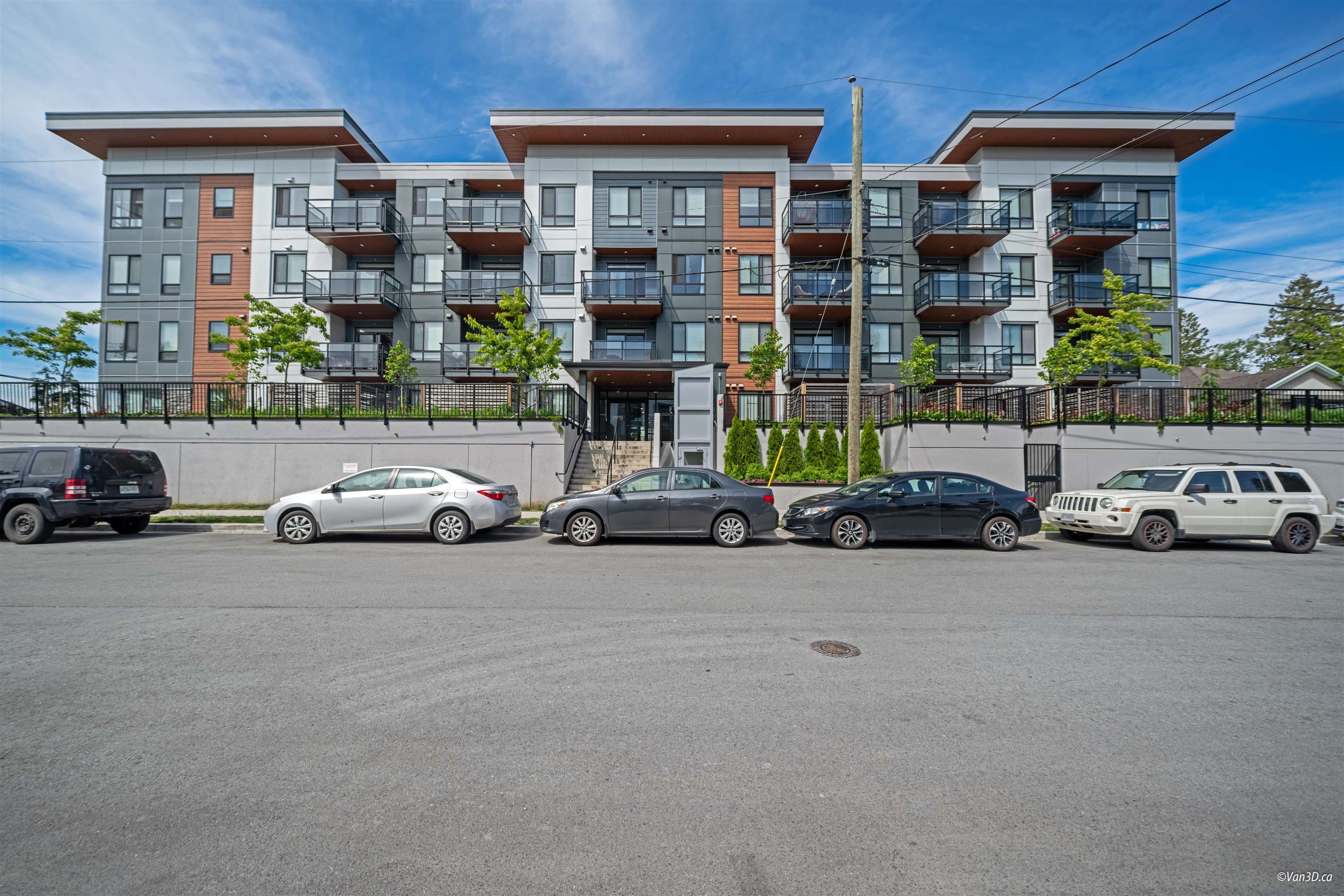 203 - 19825 54 Avenue, Langley, V3A 0P6 — photo 1
