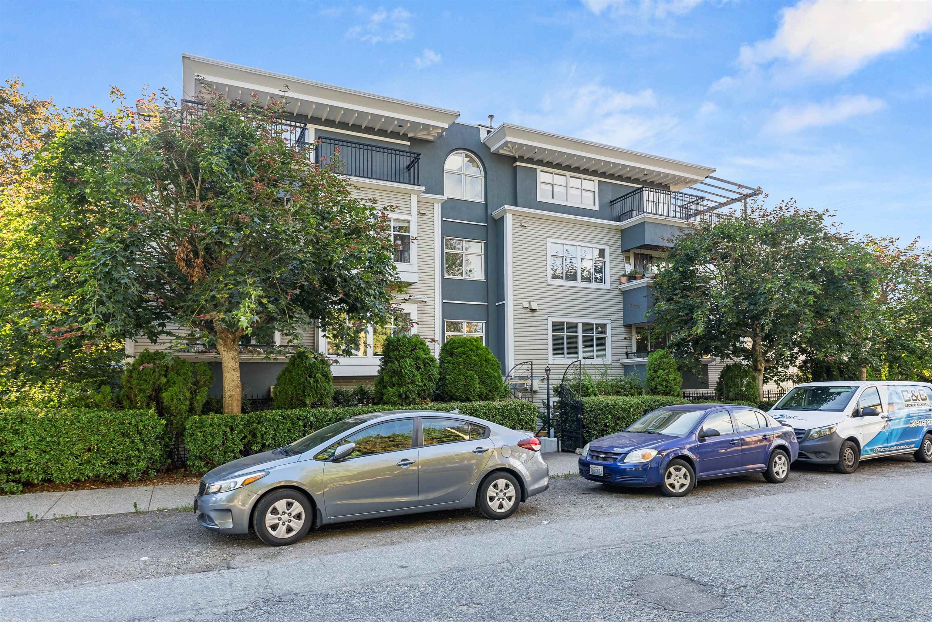 401 - 29 Templeton Drive, Vancouver, V5L 4M9 — photo 2