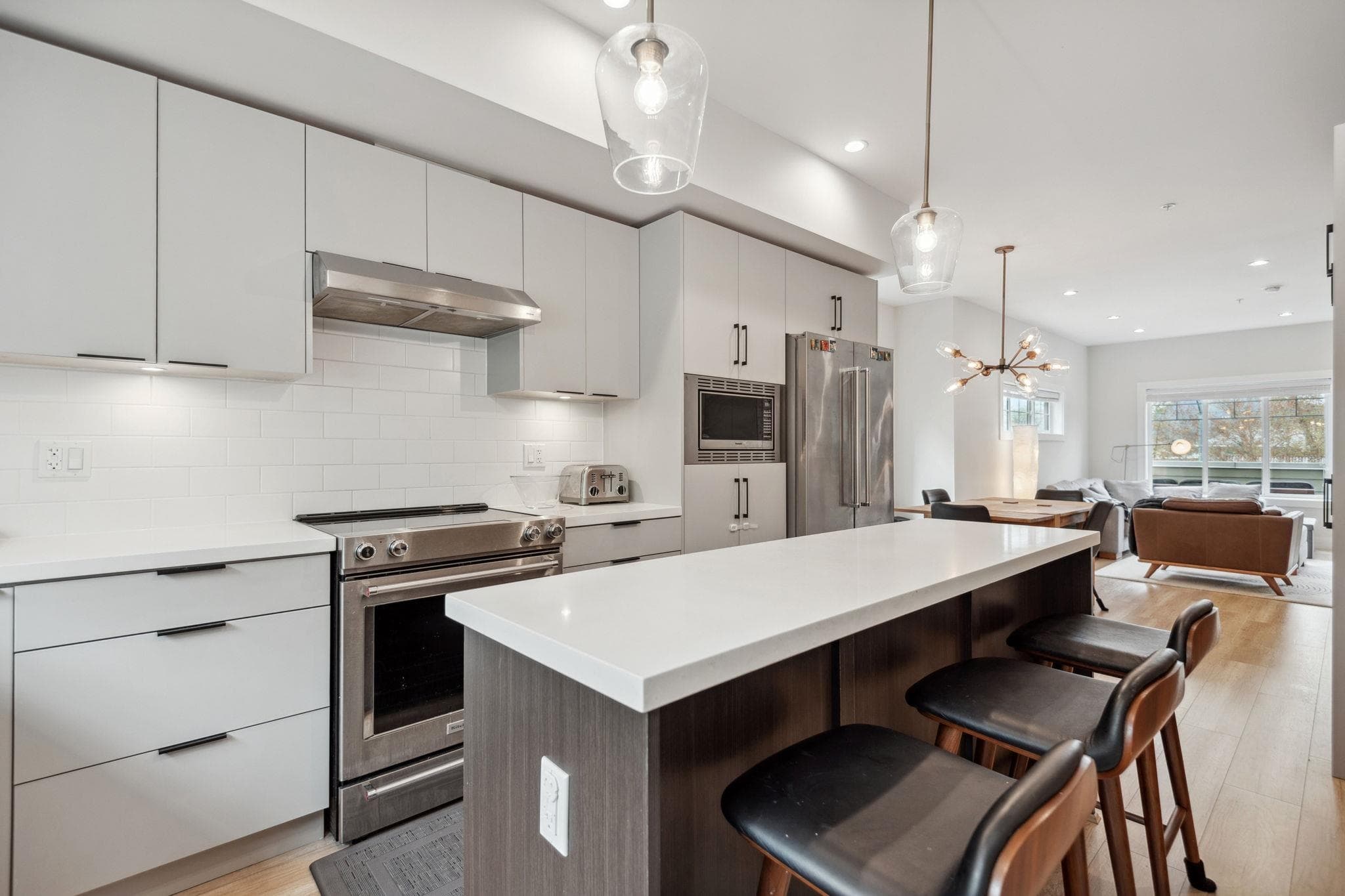 207 - 80 Elgin Street, Port Moody, V3H 0M6 — photo 2