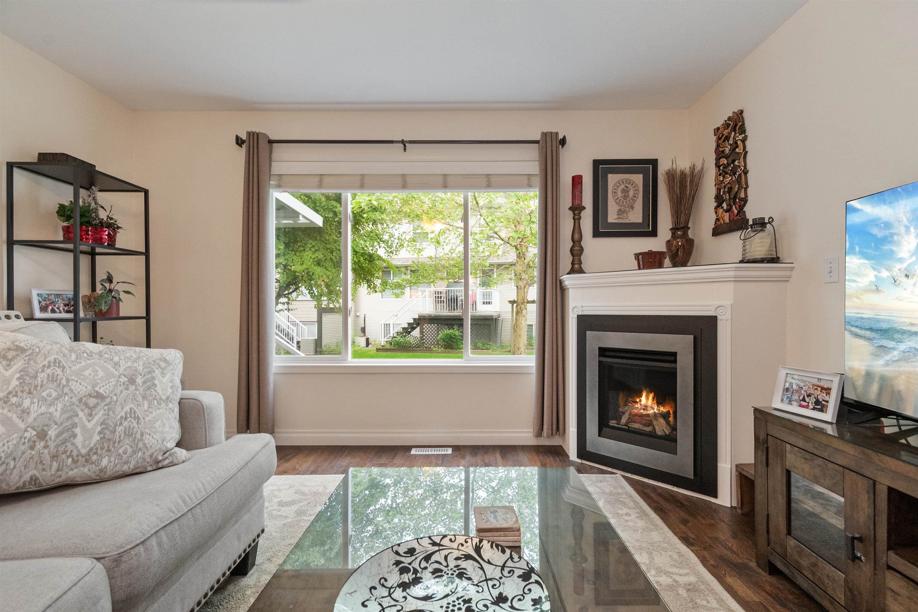 35 - 46360 Valleyview Road, Chilliwack, V2R 5L7 — photo 2