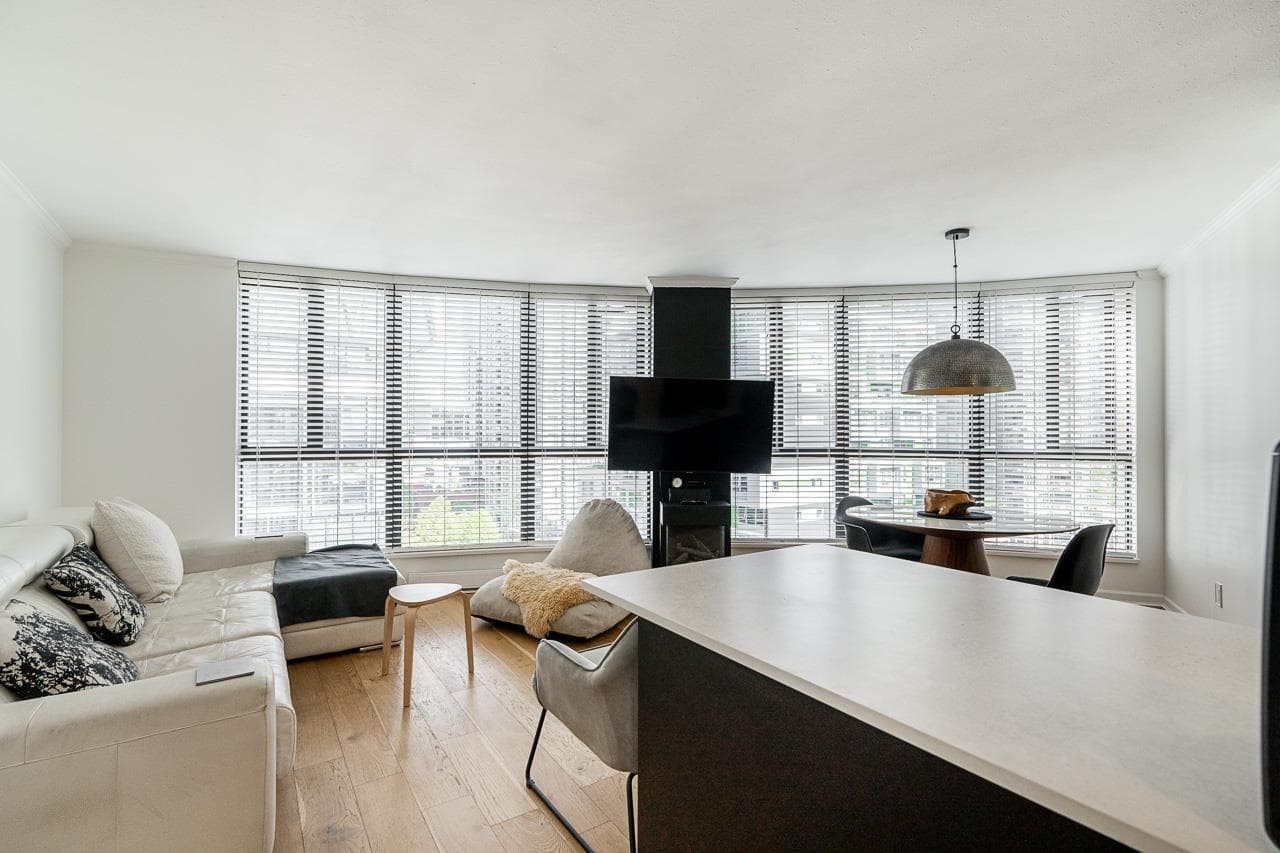 1005 - 488 Helmcken Street, Vancouver, V6B 6E4 — photo 4