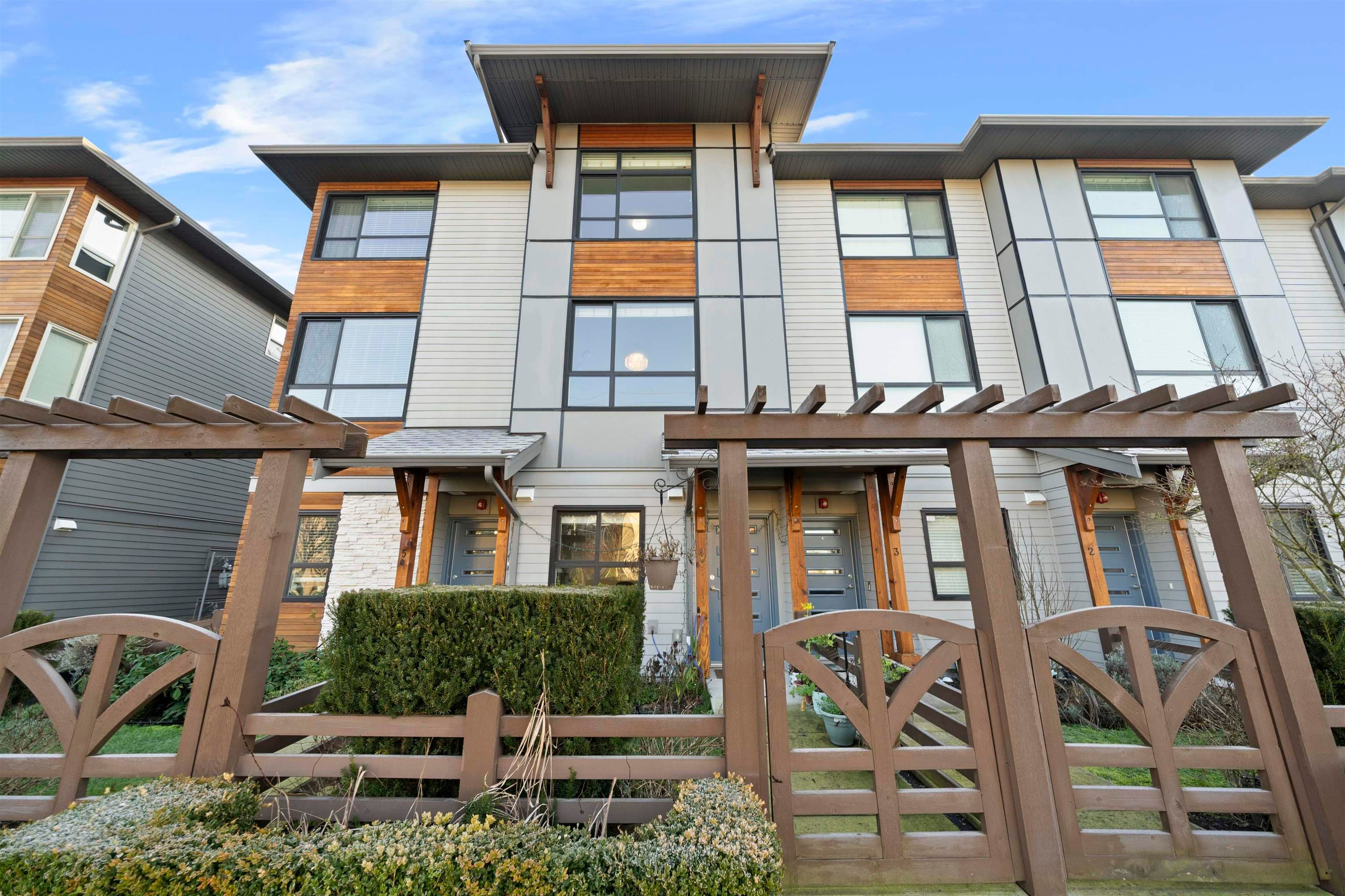 4 - 8508 204 Street, Langley, V2Y 0V8 — photo 1