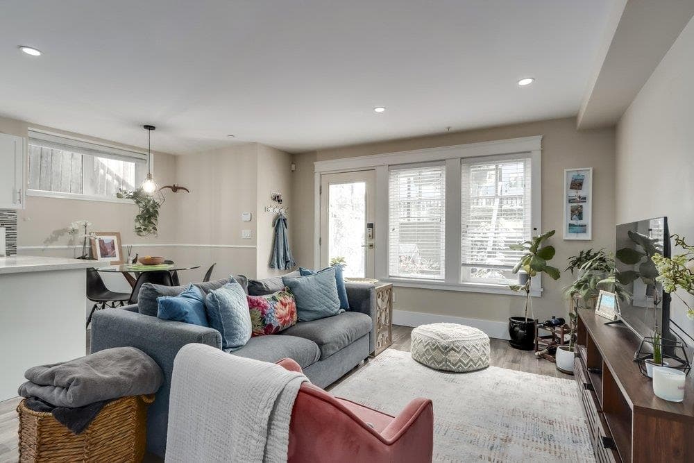 317 W 16th Avenue, Vancouver, V5Y 1Z1 — photo 2