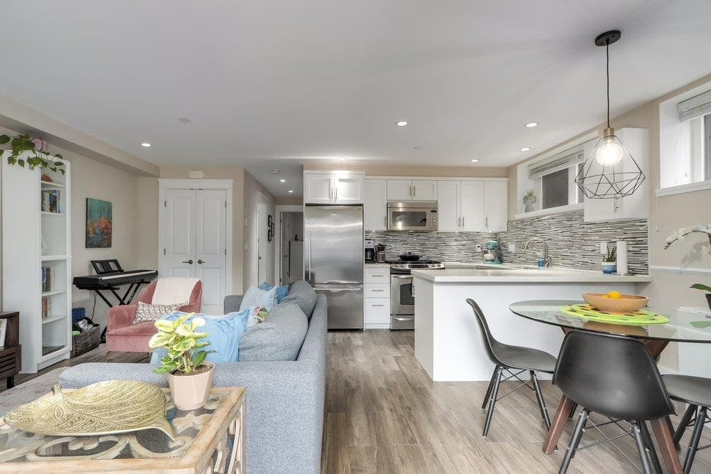 317 W 16th Avenue, Vancouver, V5Y 1Z1 — photo 3