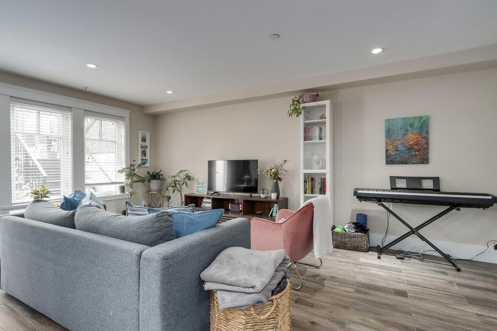 317 W 16th Avenue, Vancouver, V5Y 1Z1 — photo 5