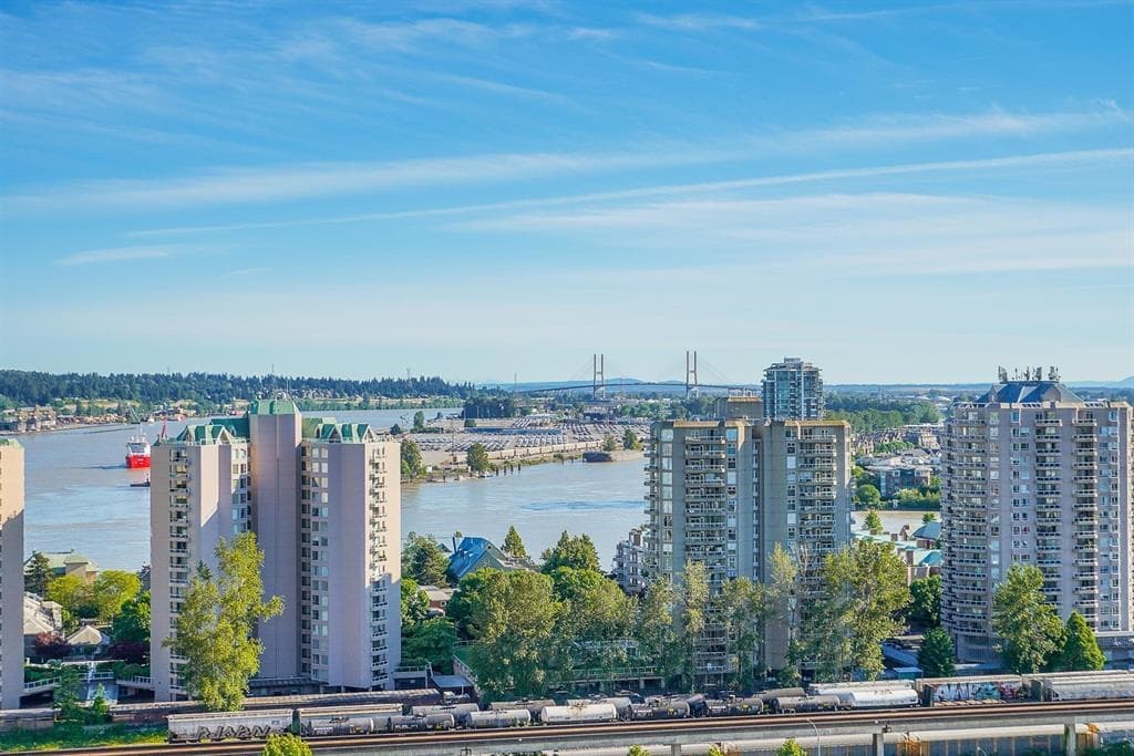 1801 - 850 Royal Avenue, New Westminster, V3M 1A5 — photo 5