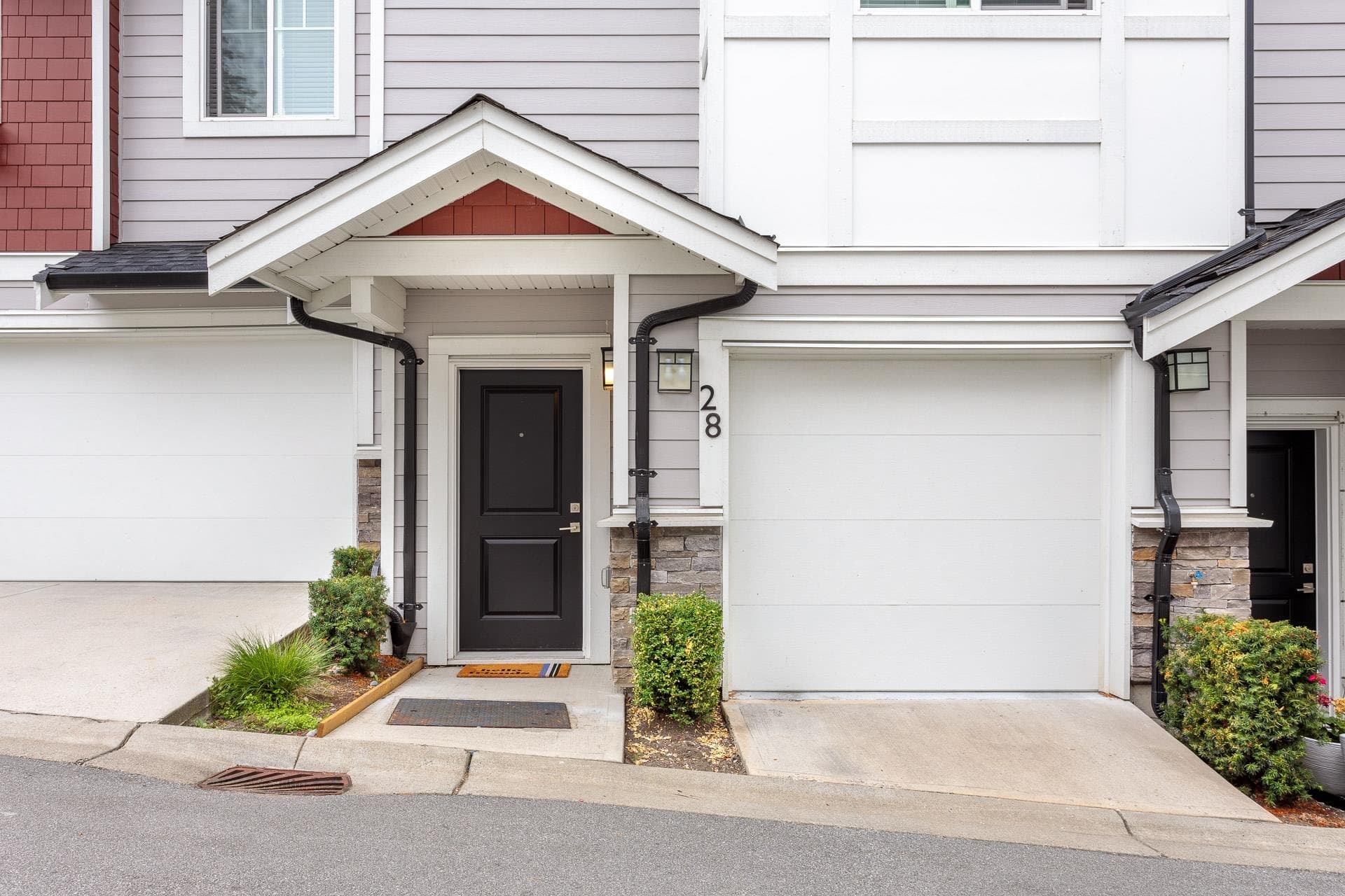 28 - 6188 141 Street, Surrey, V3X 0J7 — photo 3