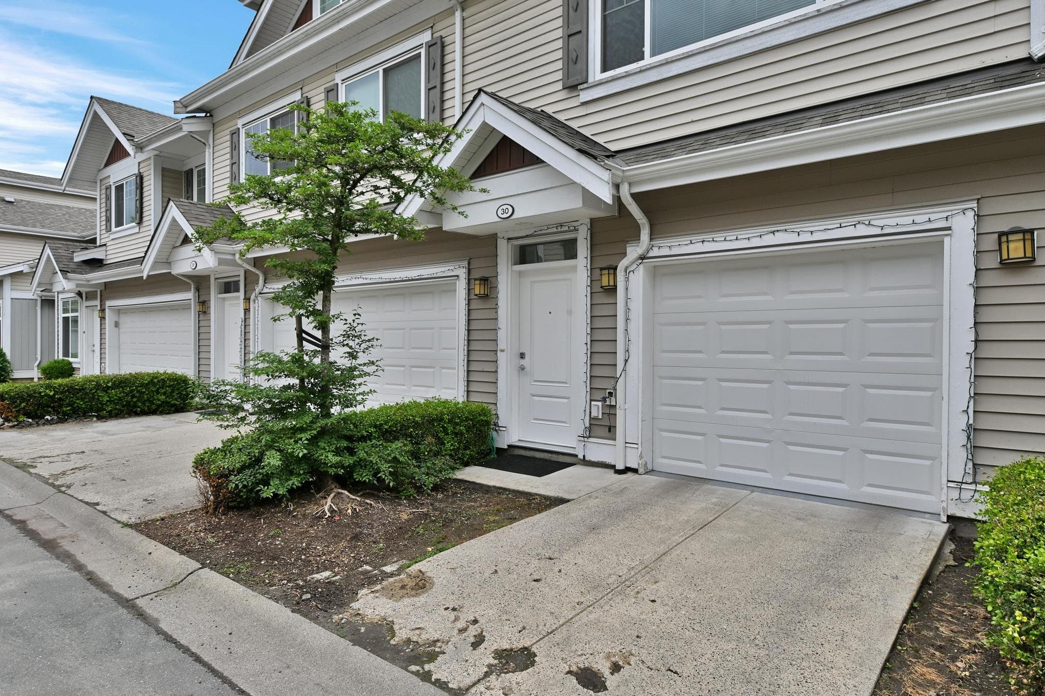 30 - 30748 Cardinal Avenue, Abbotsford, V2T 5P5 — photo 3
